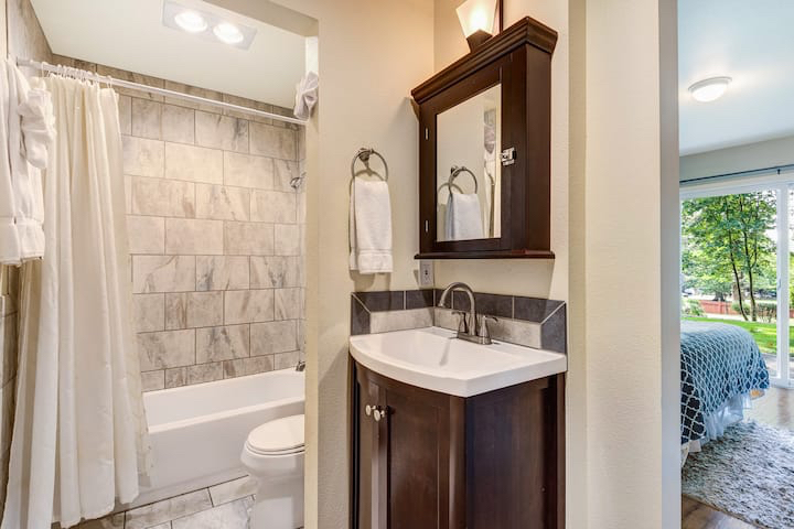 Riverfront Condos Near Downtown Bend! - Photo 5