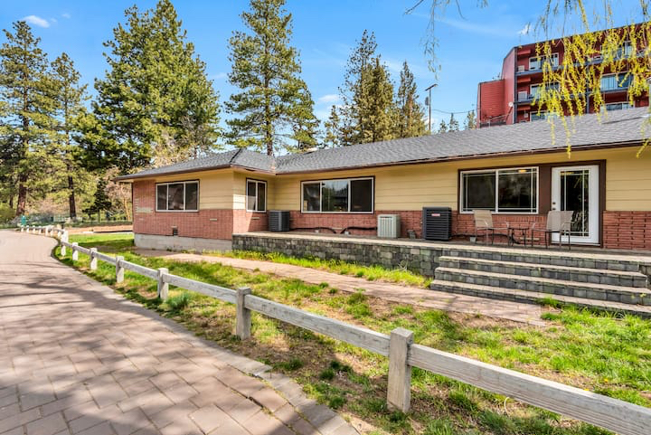 Riverfront Condos Near Downtown Bend! - Photo 5