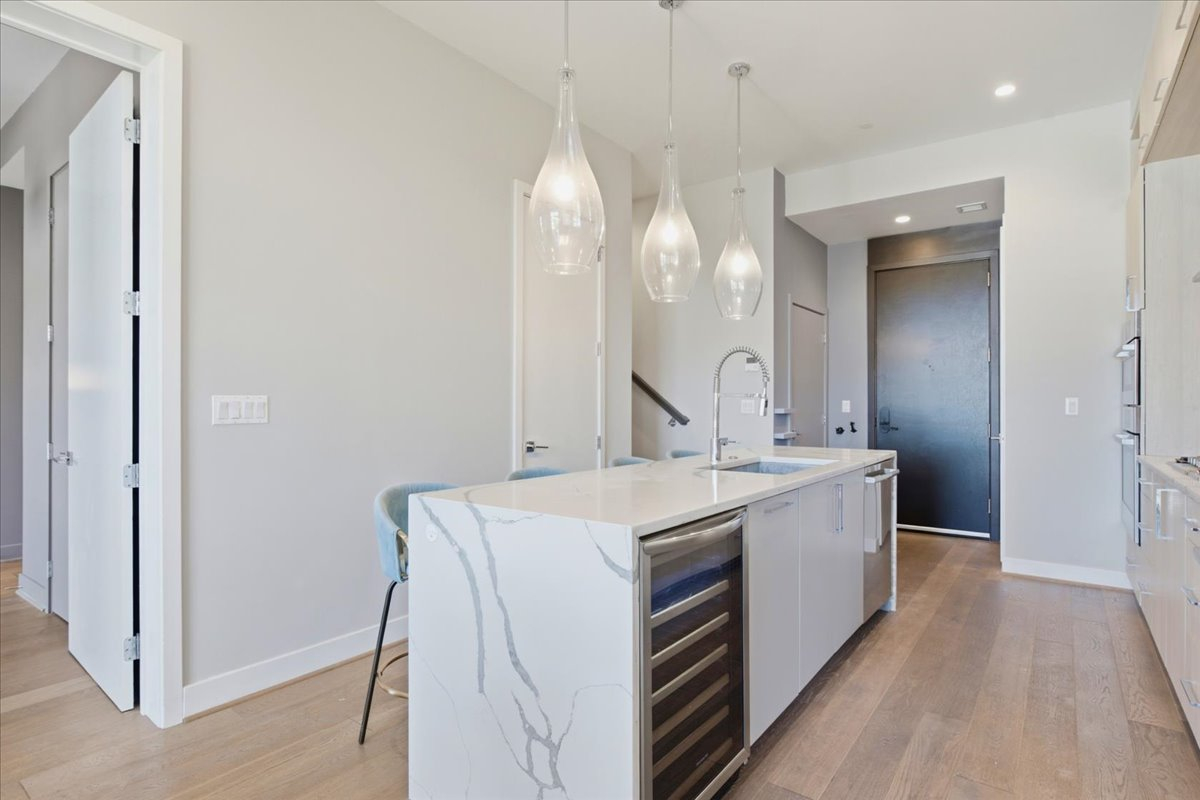 Modern DC Penthouse with Private Rooftop Terrace | Ideal for Traveling Professionals - Photo 7
