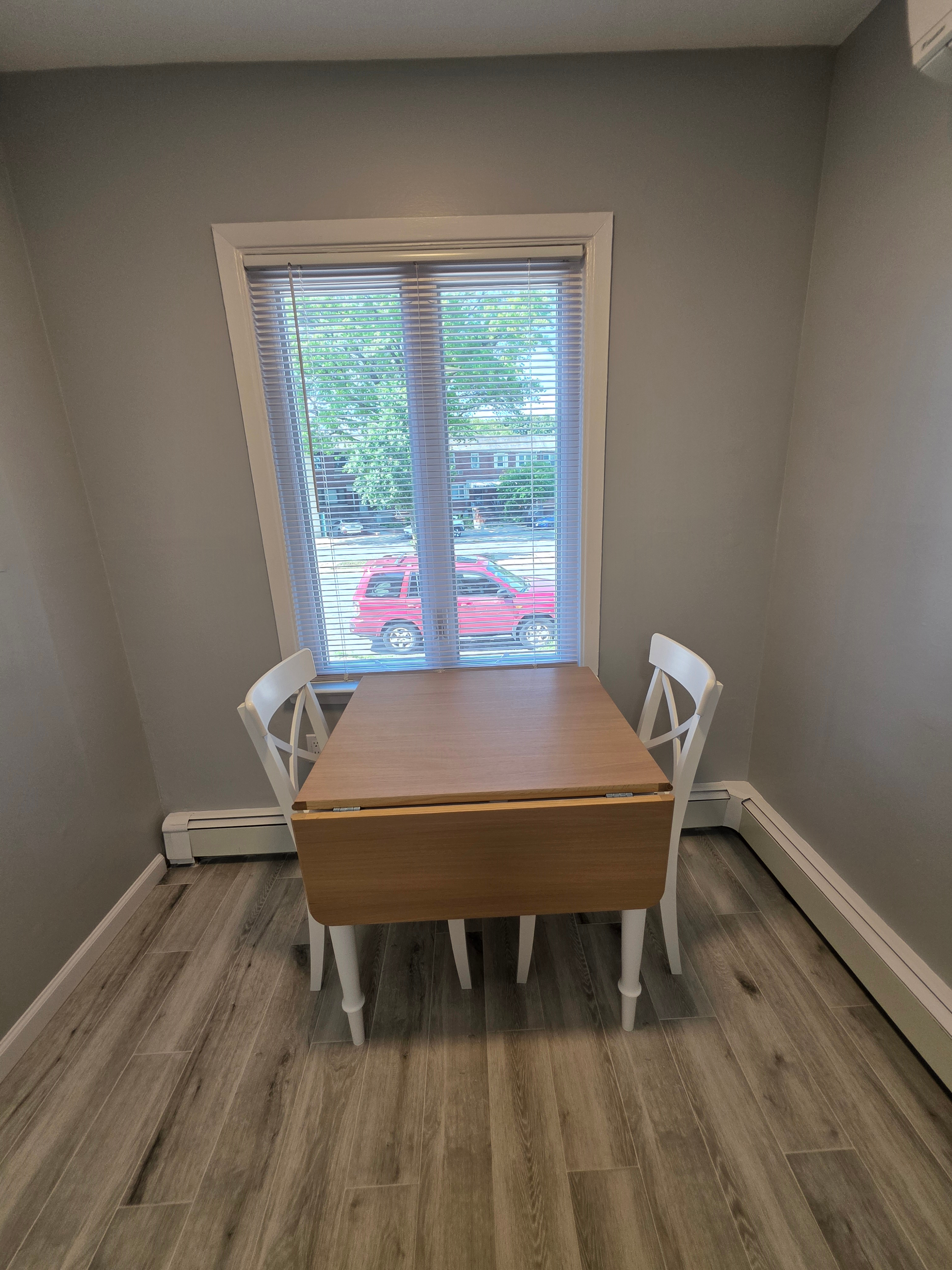 Stylish, Renovated 1 BR Unit in Flushing - Near Hospitals & Dining - Photo 7