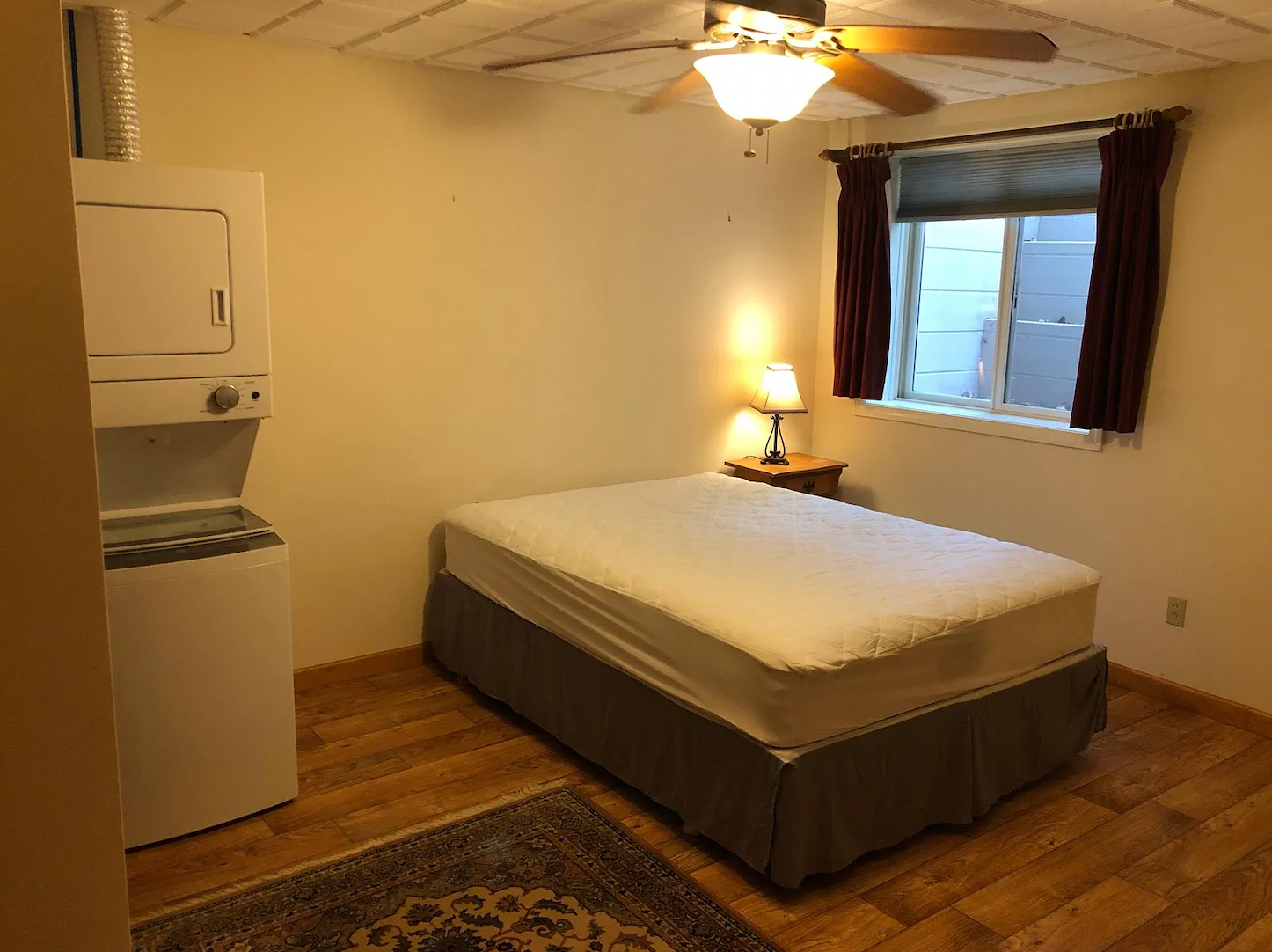 Nestle Into Easy: Month to Month, Furnished, Private Entrance, Garage & All Utilities Included - Photo 5