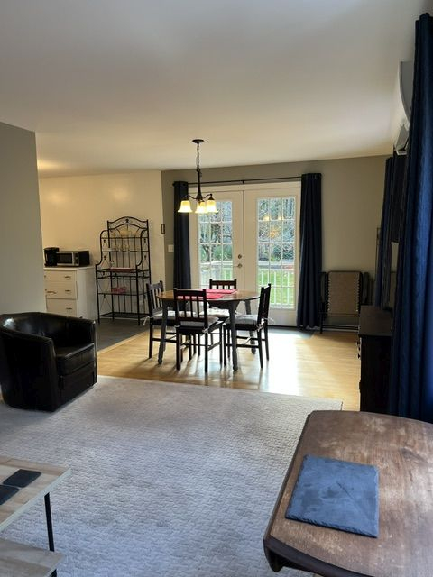Private Apartment Suite - Photo 1