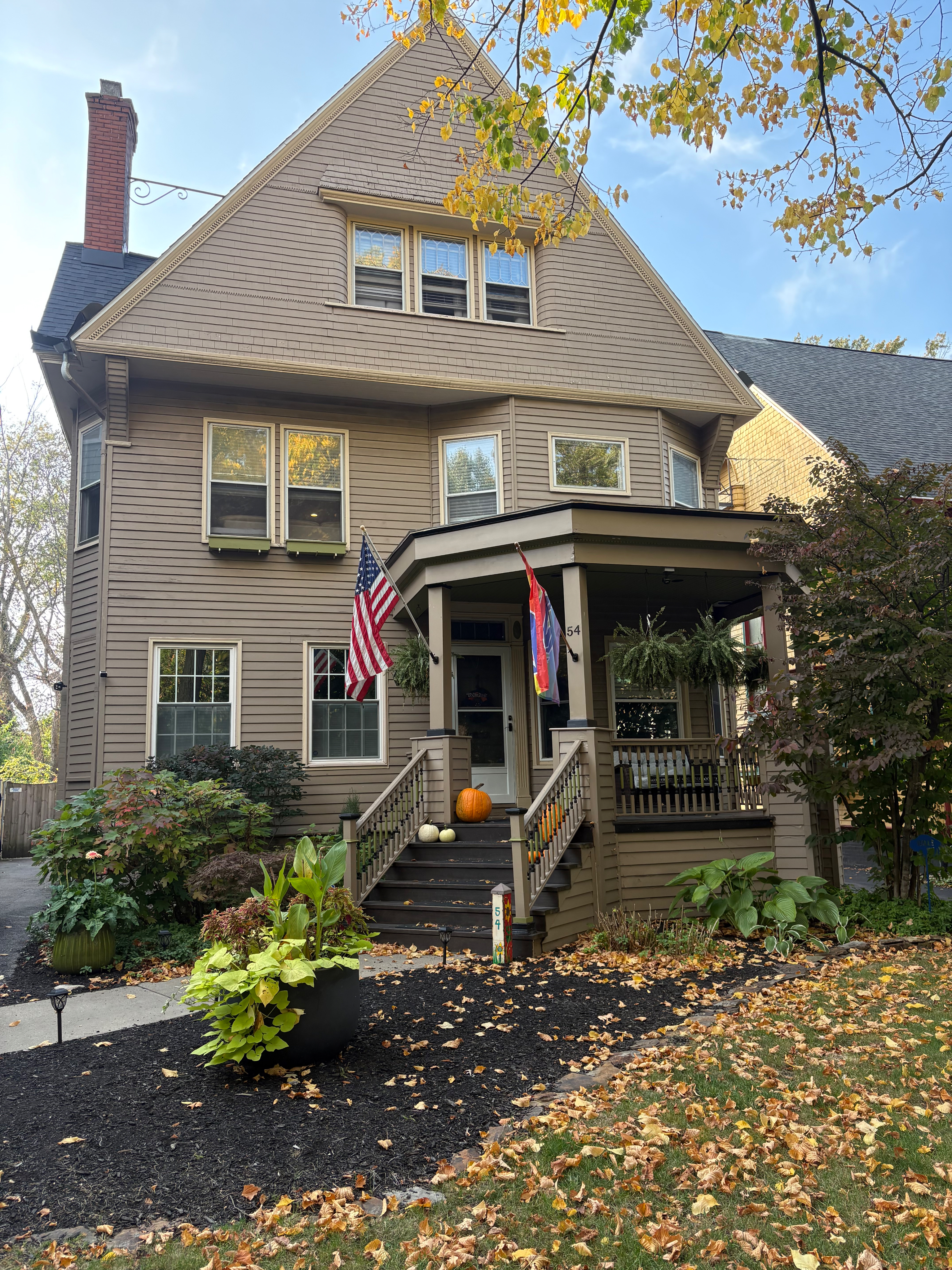 Cozy Elmwood Village Studio Near Medical Campus - Photo 1