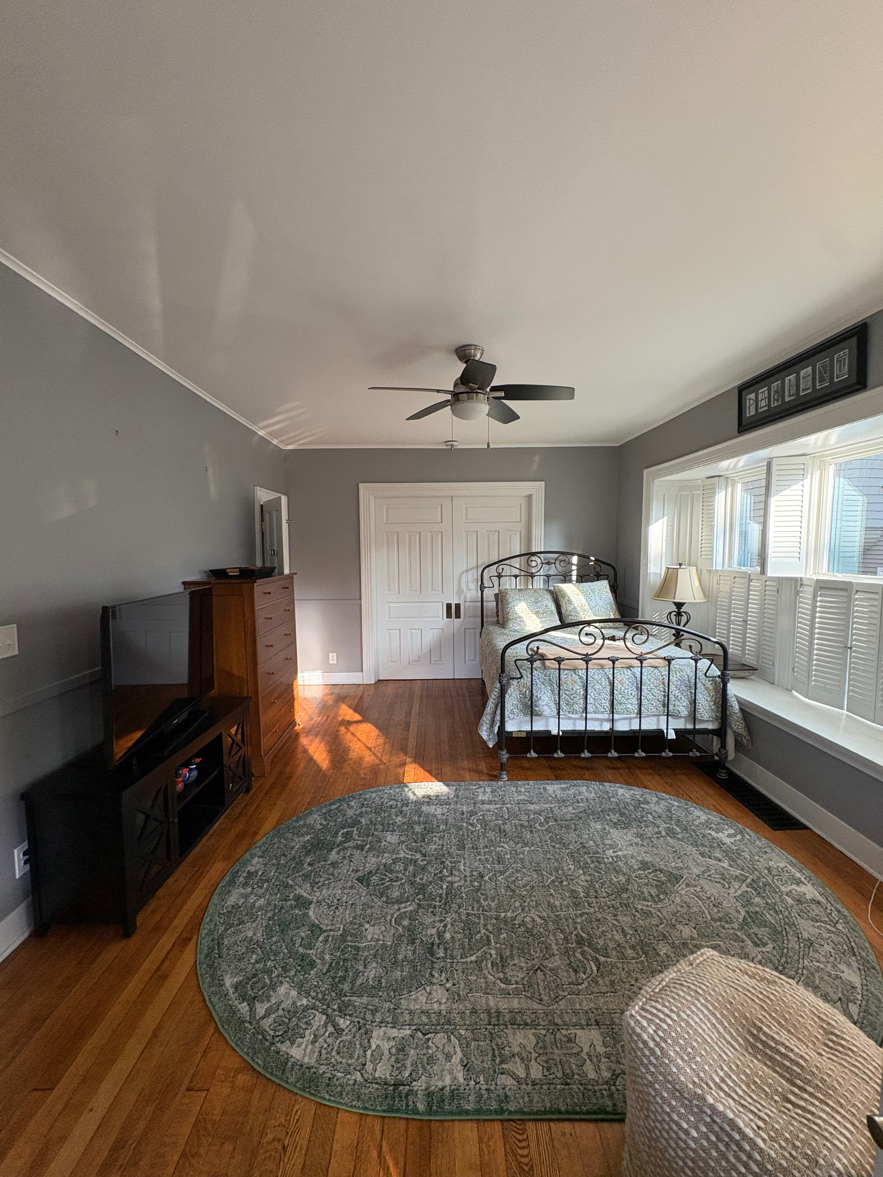 Cozy Elmwood Village Studio Near Medical Campus - Photo 2