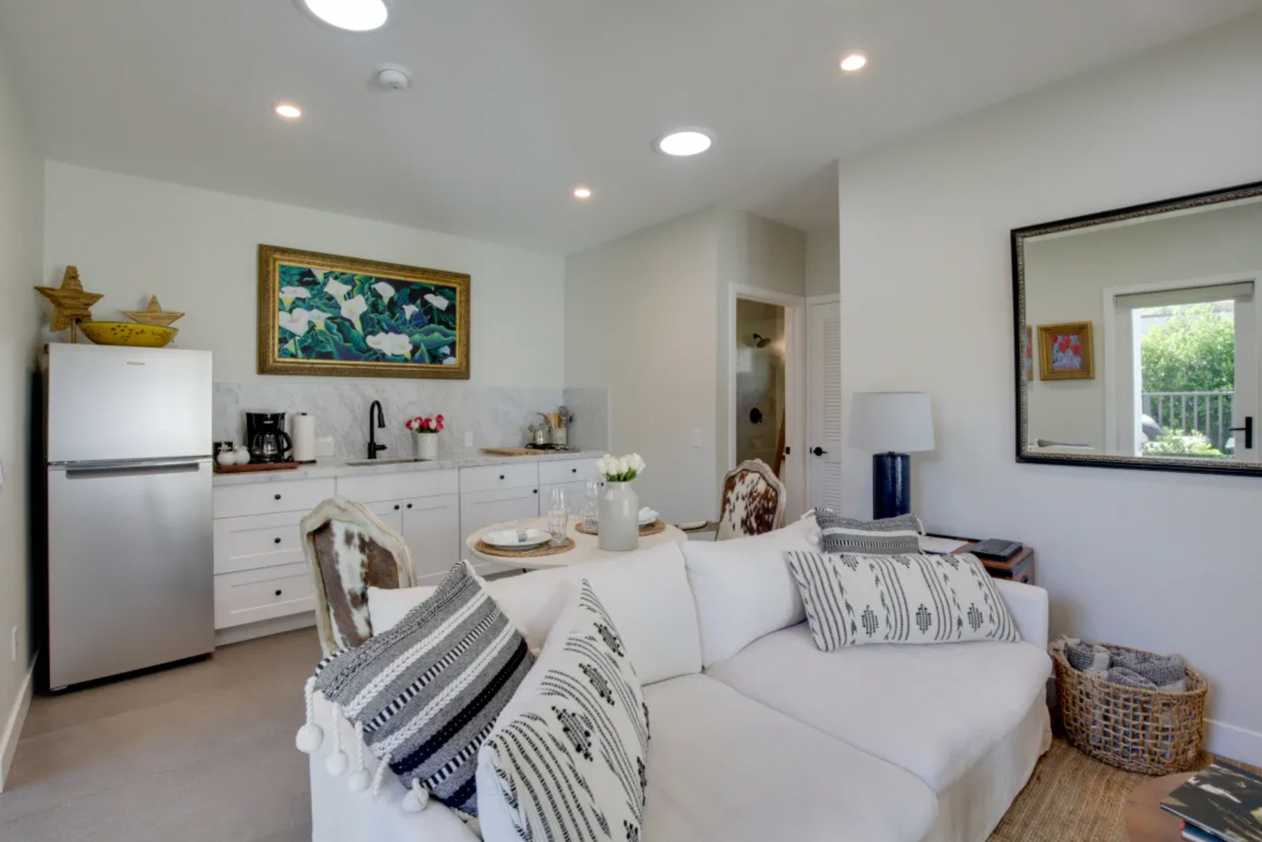 Chic Spanish Casita / 1 Block to Beach / Point Loma - Photo 2