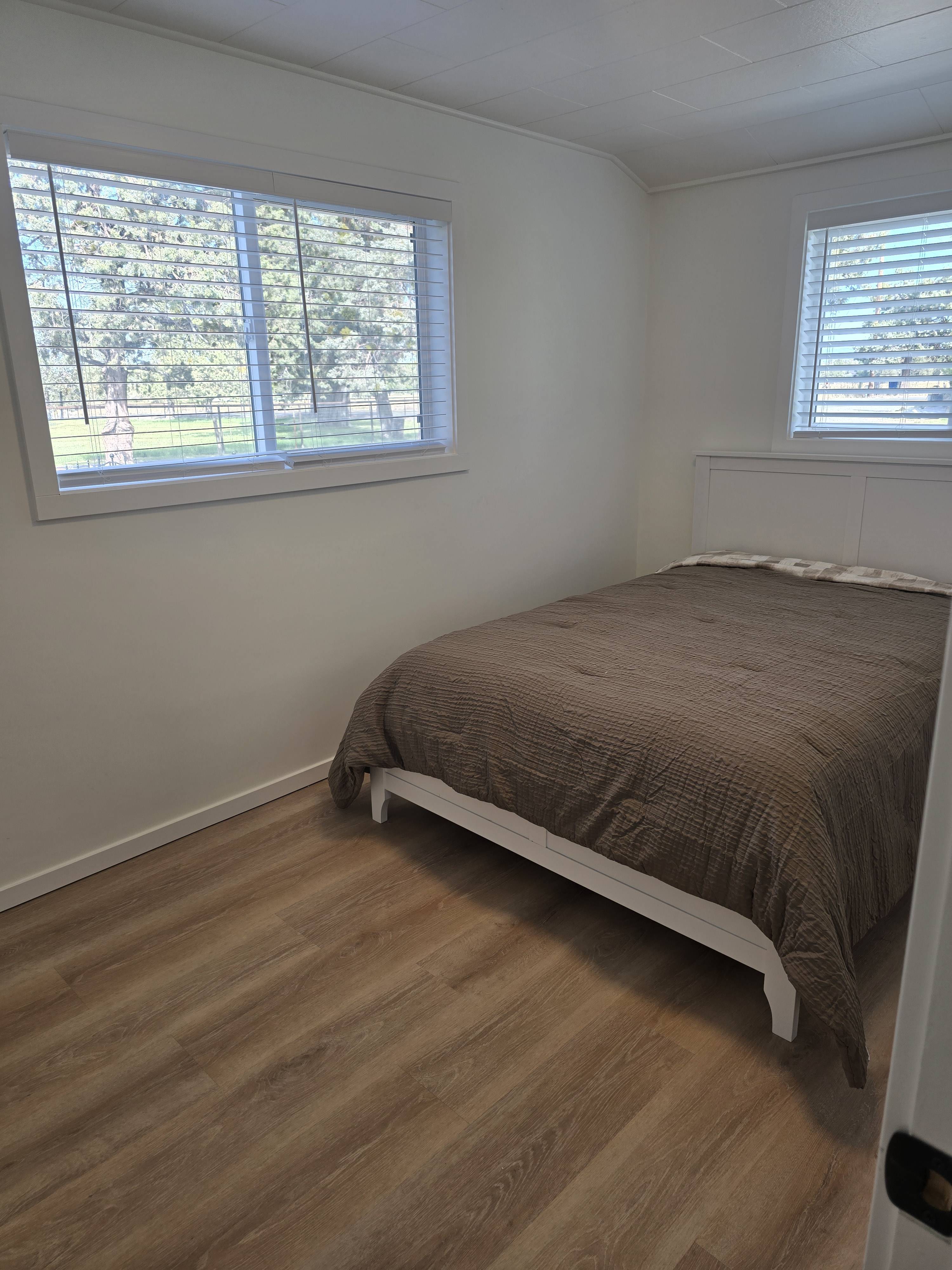 Peaceful Country Living Near Town. Newly Remodeled with 1-Bedroom, Private Office, Detached Bonus Room and 1 car Garage - Photo 4
