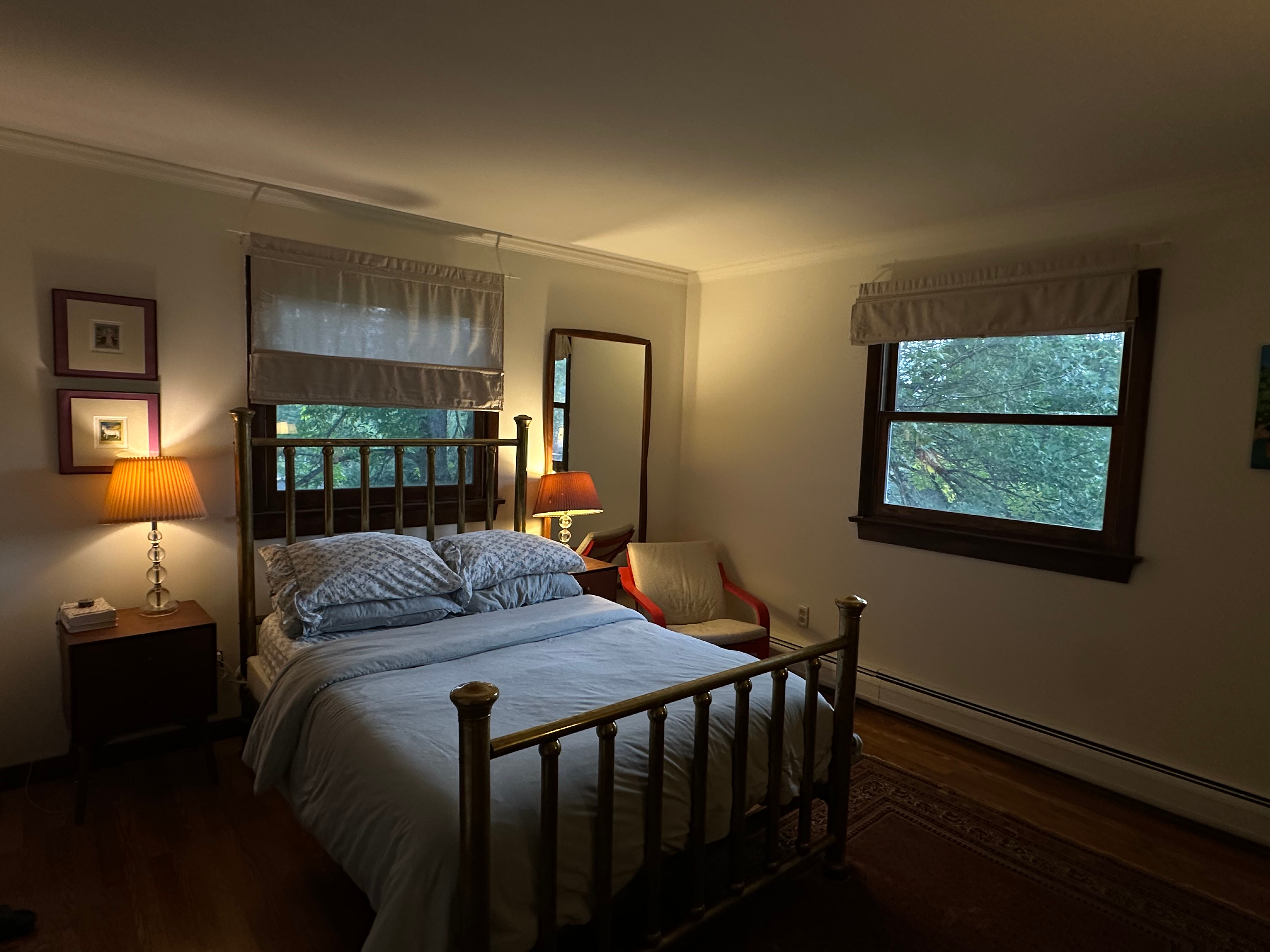 Three Bedroom Home with a View! - Photo 2