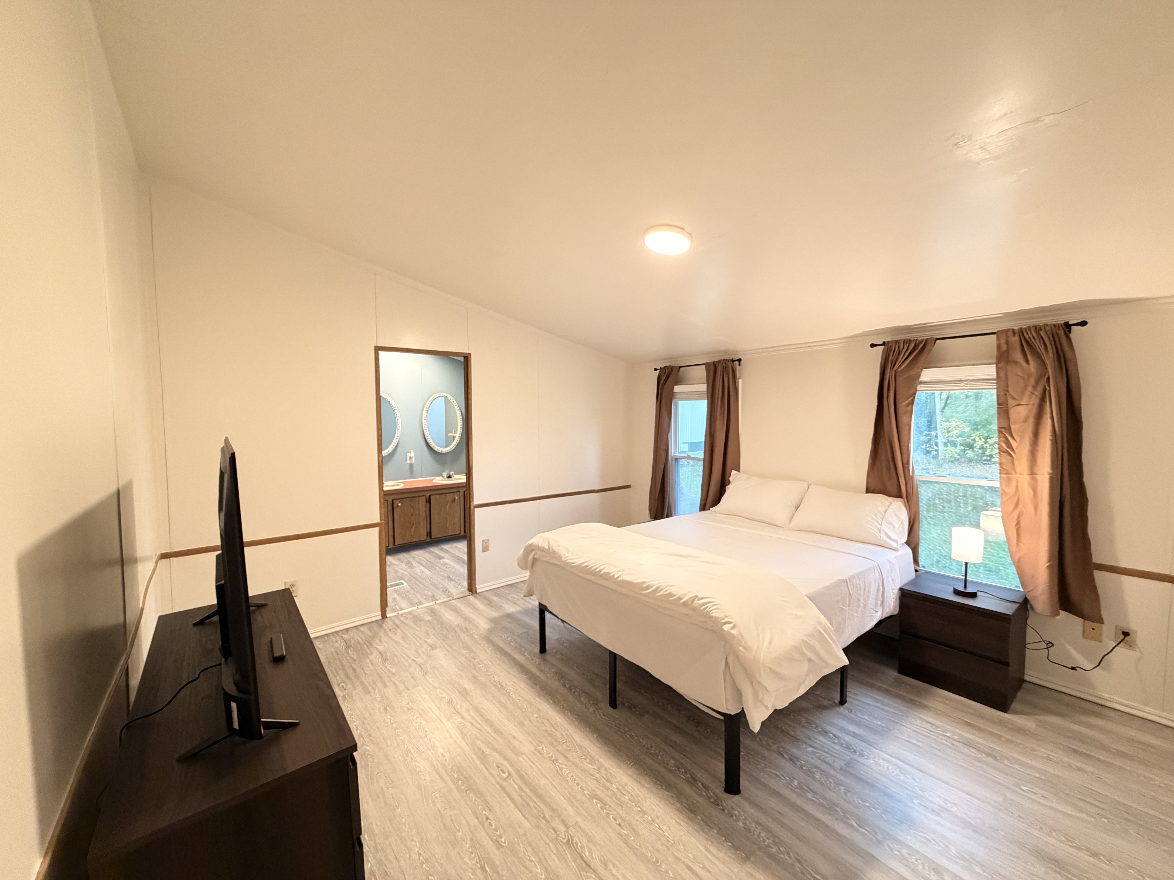 Furnished 3BR/2BA - 9 Min Drive to Micron - Photo 1