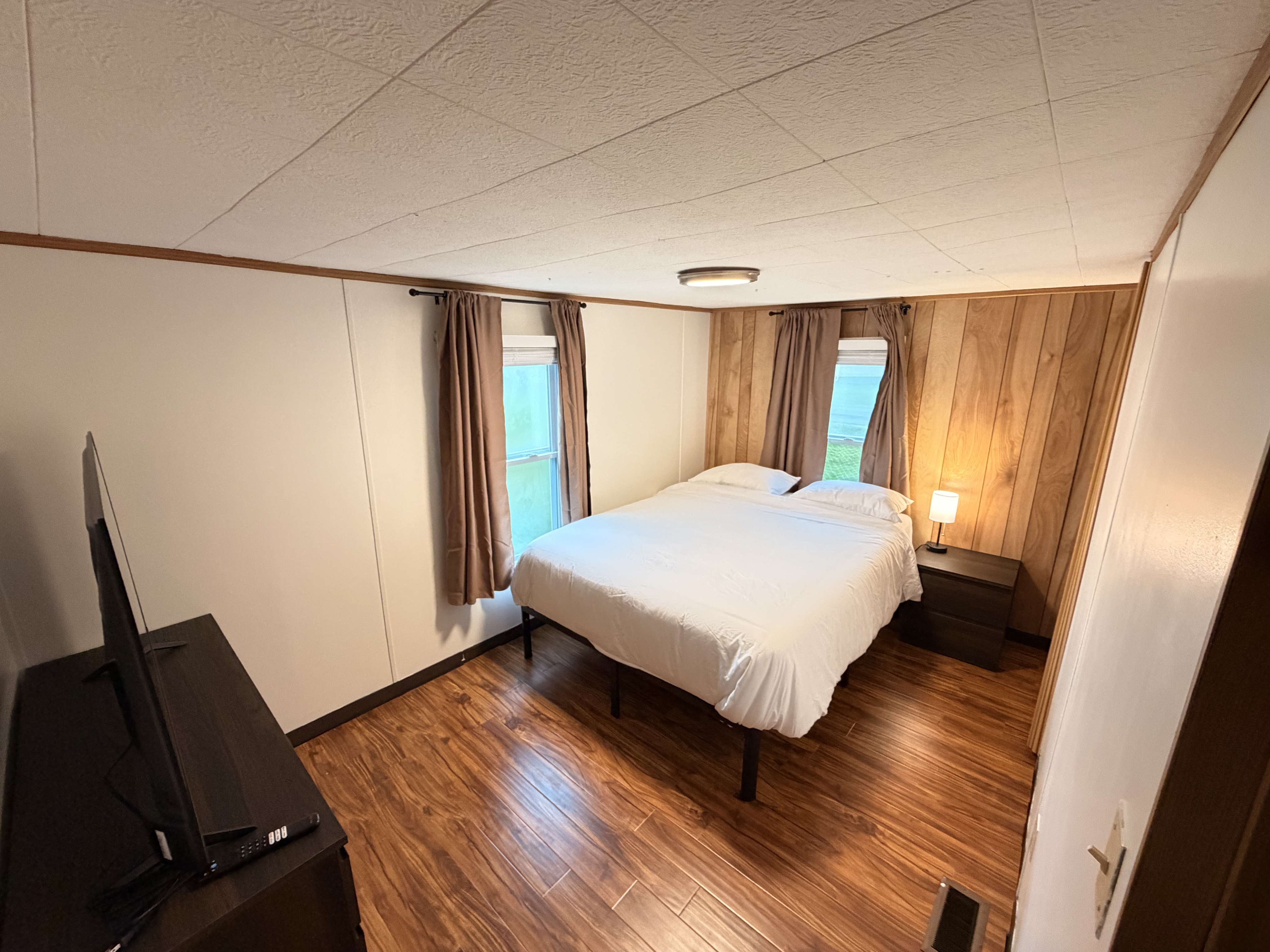 Furnished 3BR/2BA - 9 Min Drive to Micron - Photo 1