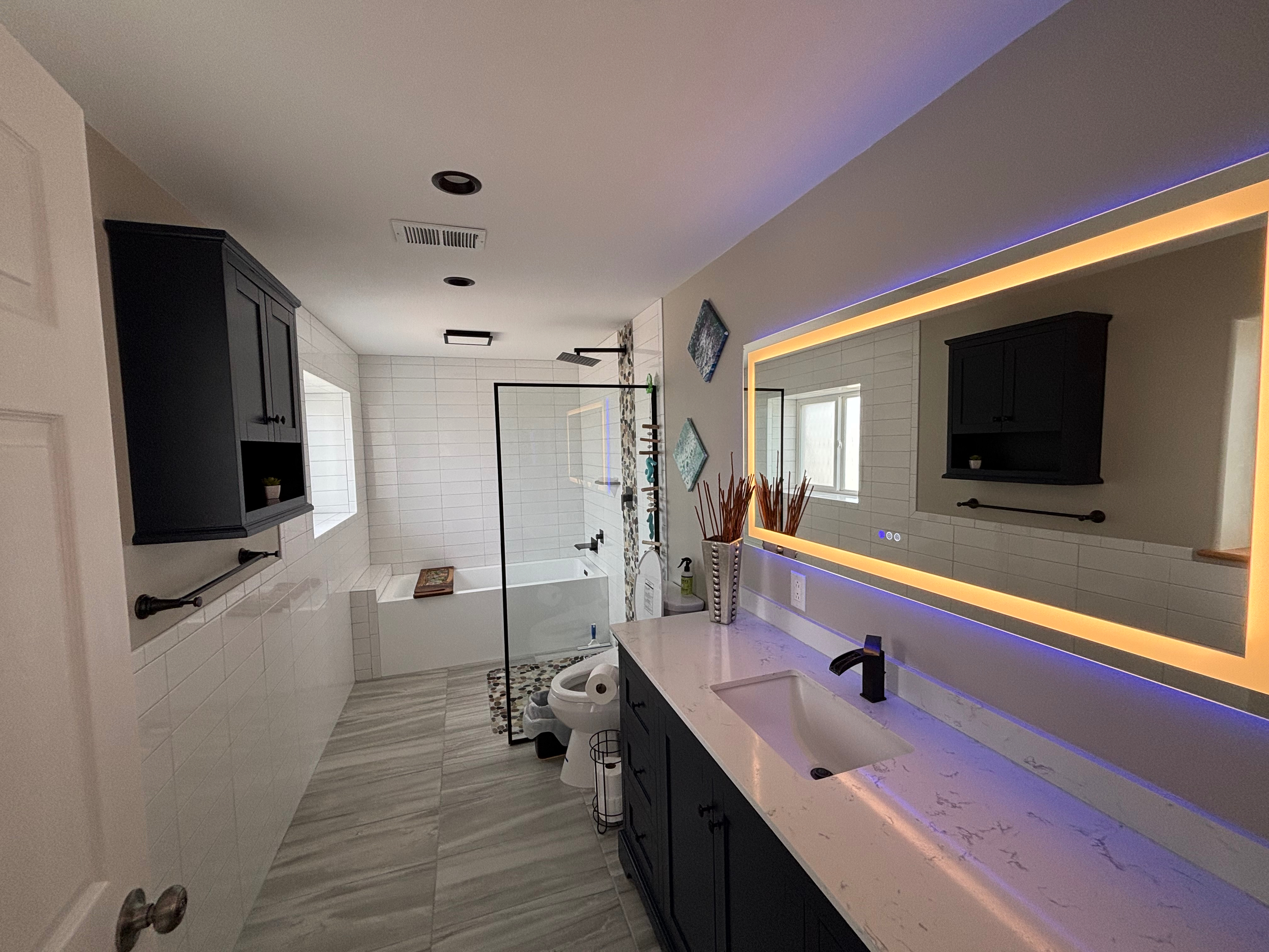 Cozy Cheyenne Home, 8 Min to VA & CRMC | Theater & Wi-Fi 7 - Photo 9