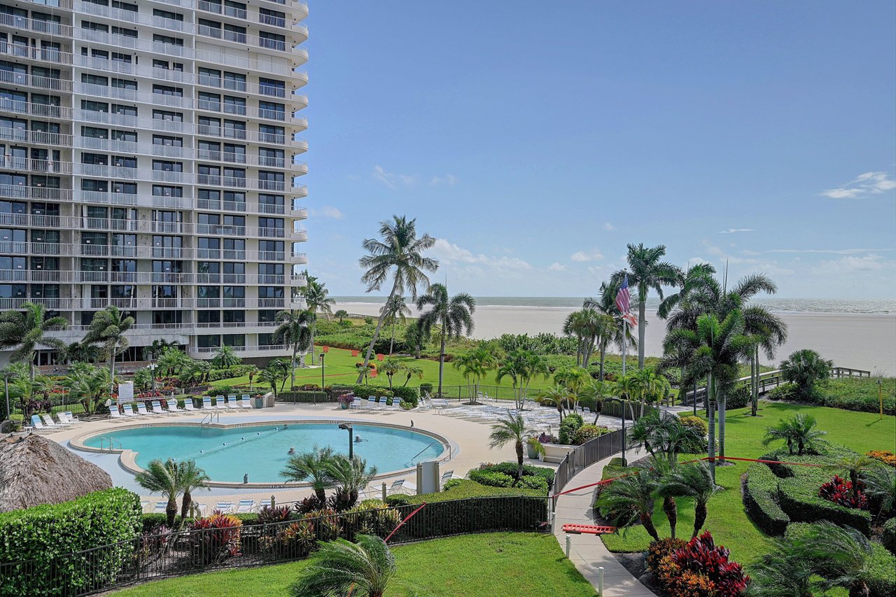 Oceanfront Marco Island Condo w/ Pool & Beach - 600780 - Photo 2