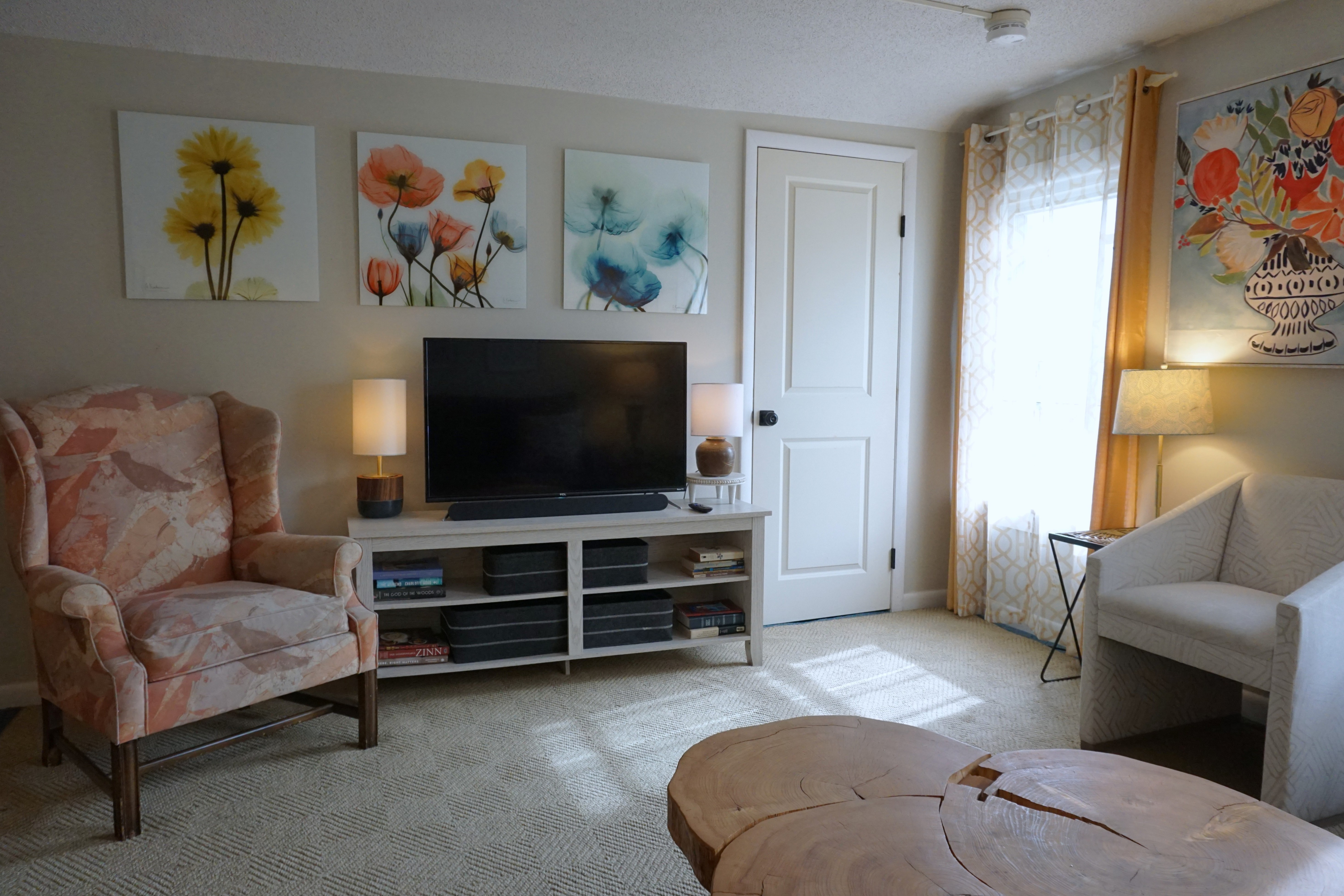 Sunny Art-Filled 1BR · Quiet Street - Photo 4