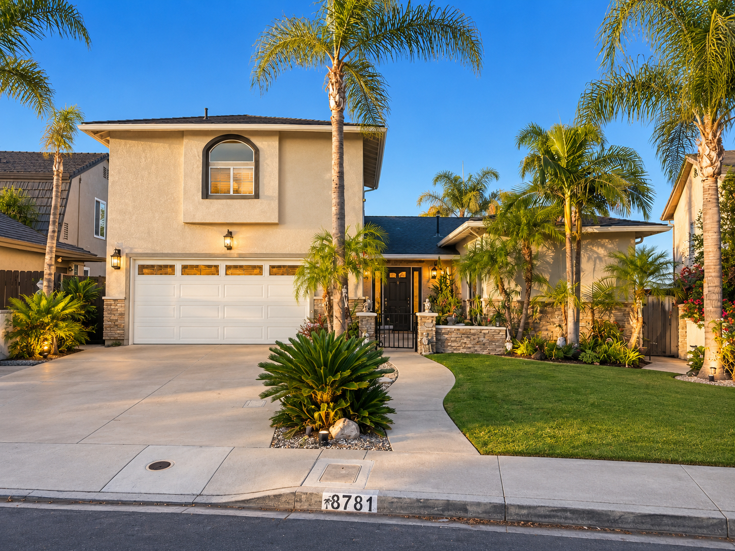Quiet beautiful home in San Carlos - Photo 1