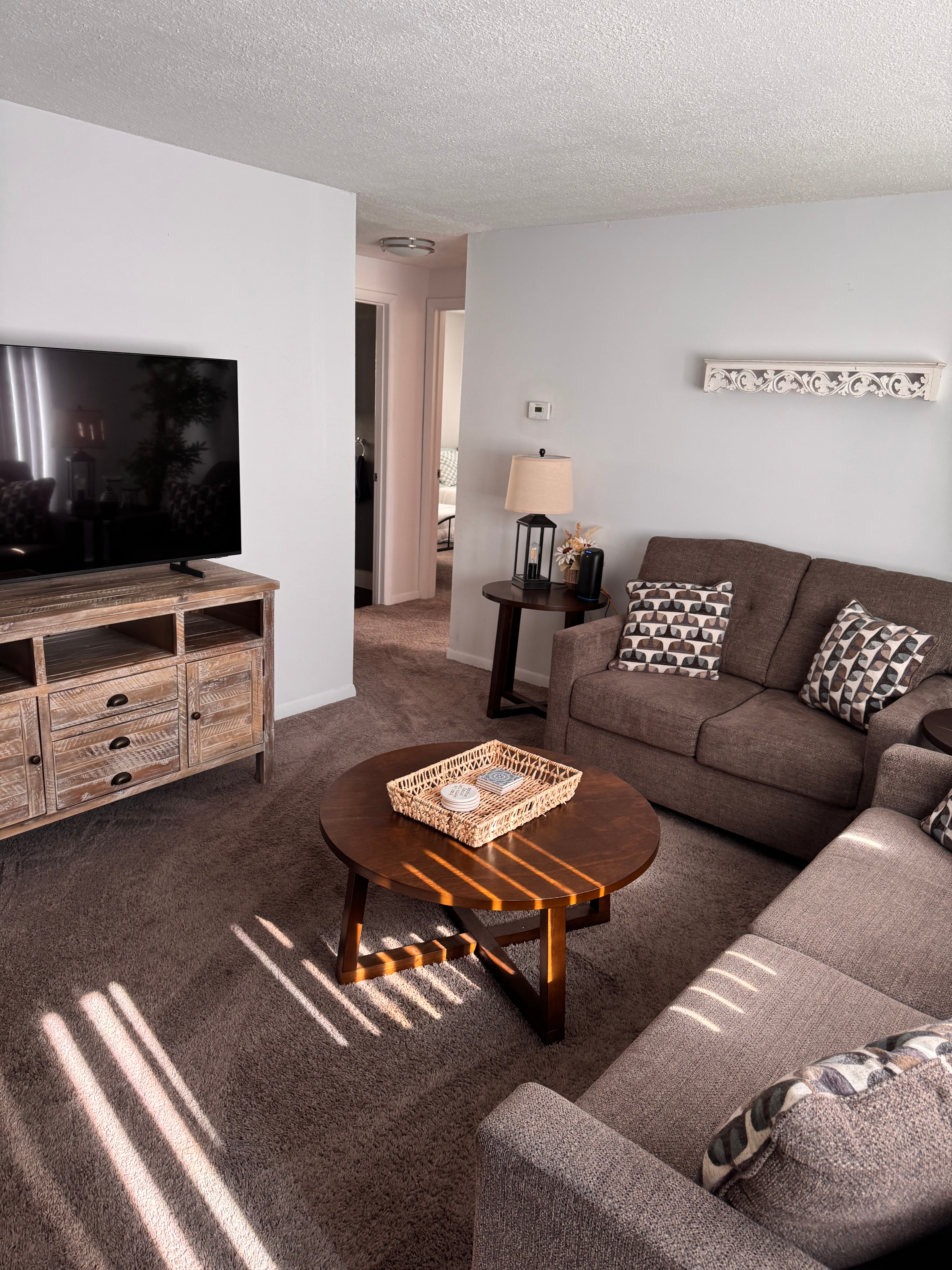 Beautiful 3 bedroom, 2 full bath in quiet neighborhood - Photo 4
