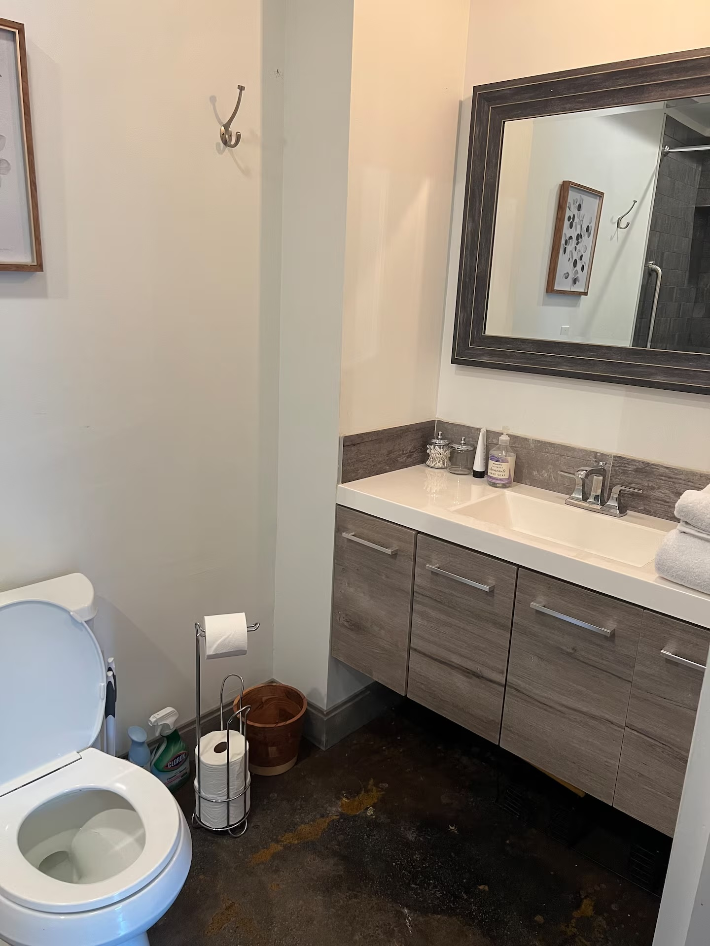 Private furnished studio, South Salem, all-inclusive, 13-week stays welcome - Photo 5