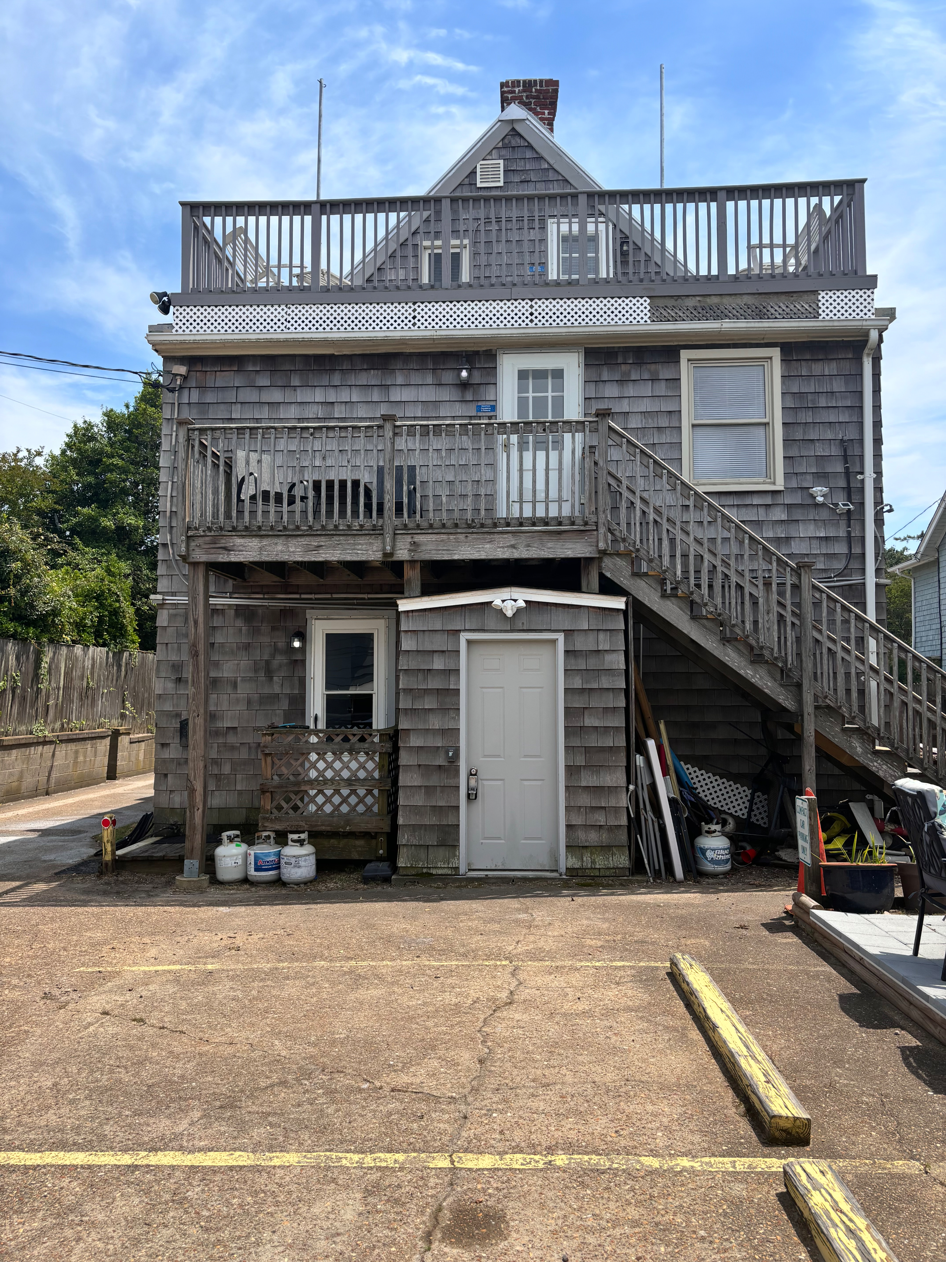 Historic North End Oceanside Midterm Furnished Rental