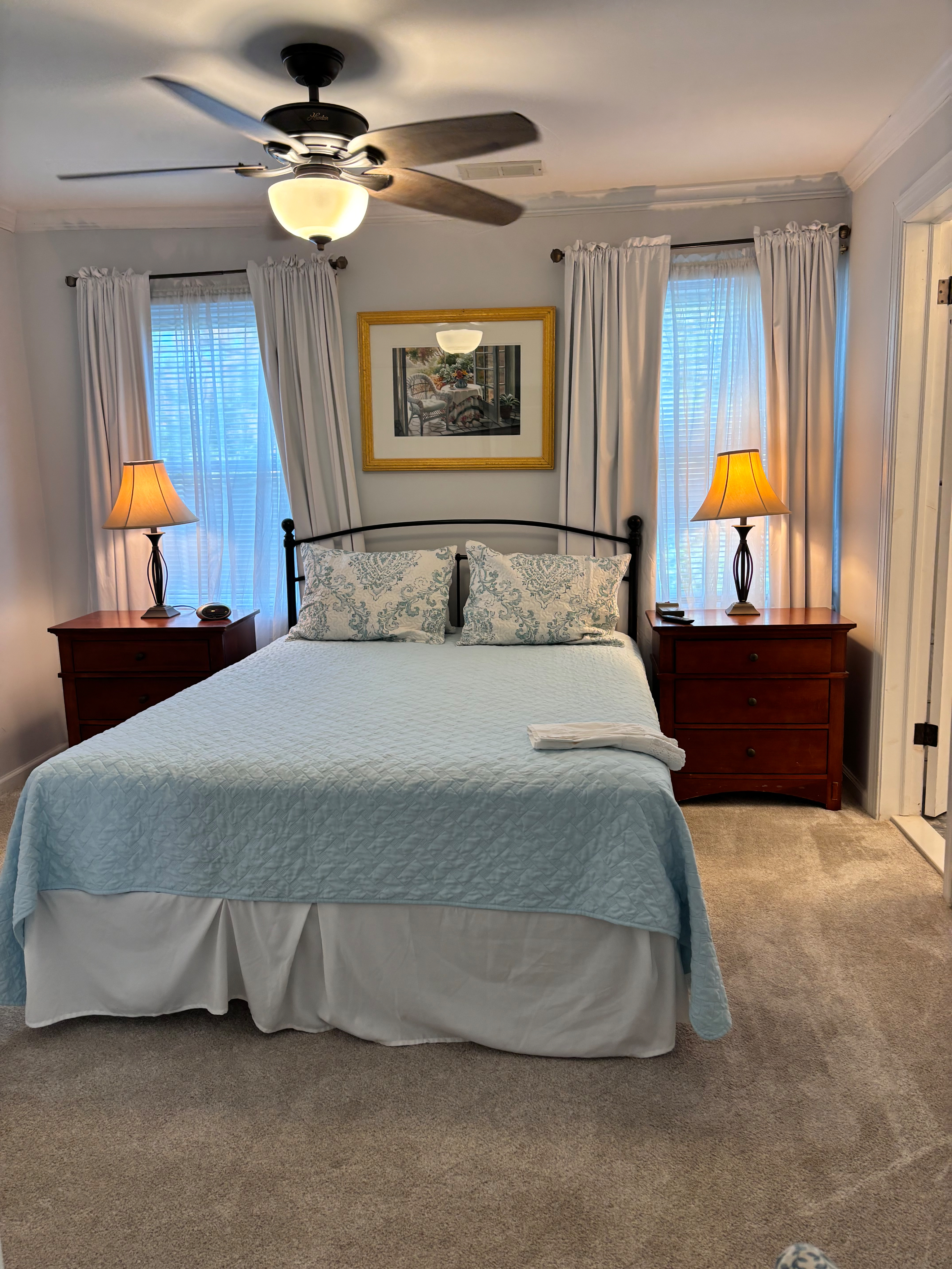 Historic North End Oceanside Midterm Furnished Rental - Photo 8