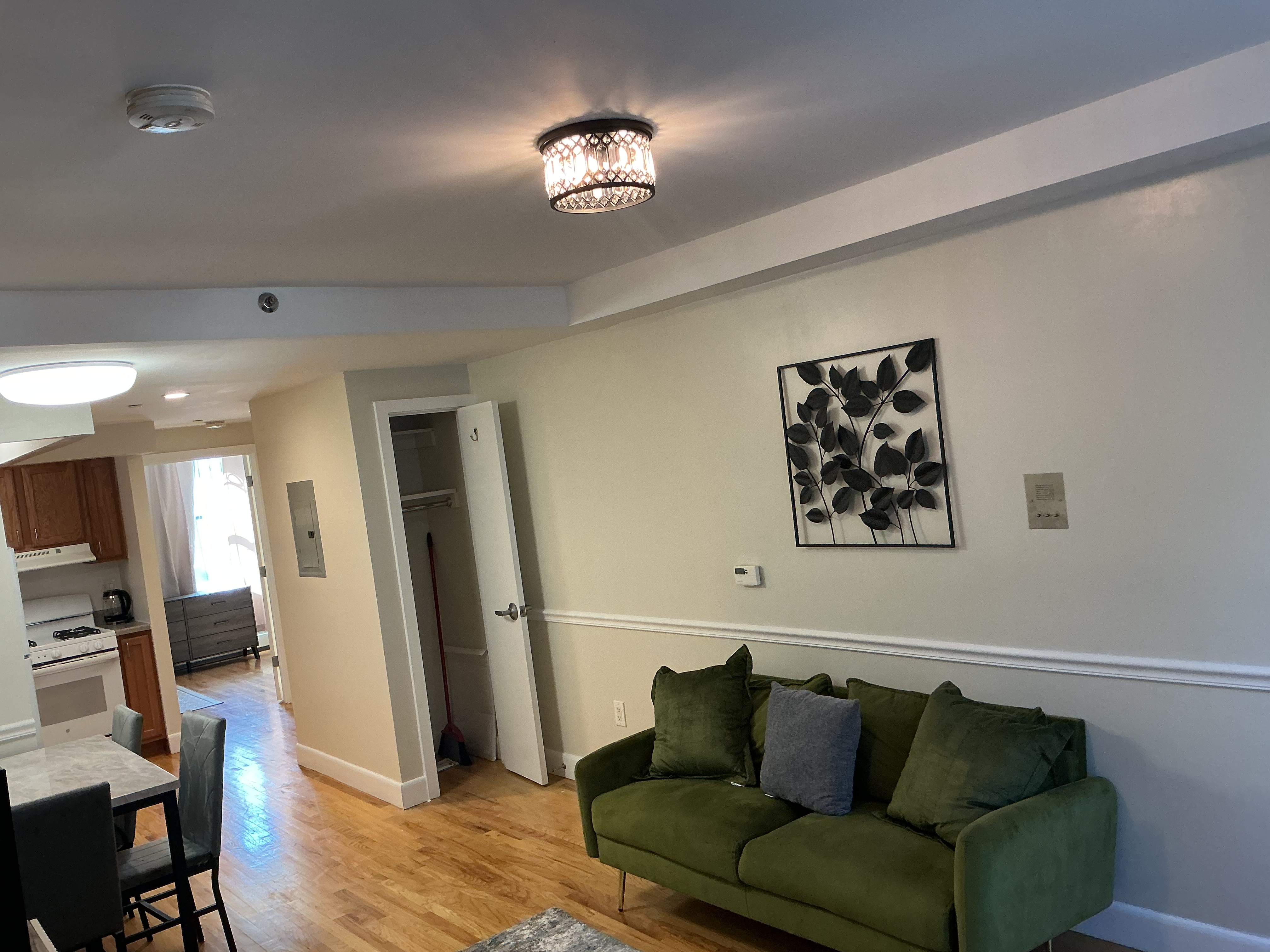 Comfortable One-Bedroom Living in Bed-Stuy with Furnished Essentials and Great Neighborhood Connecti - Photo 3