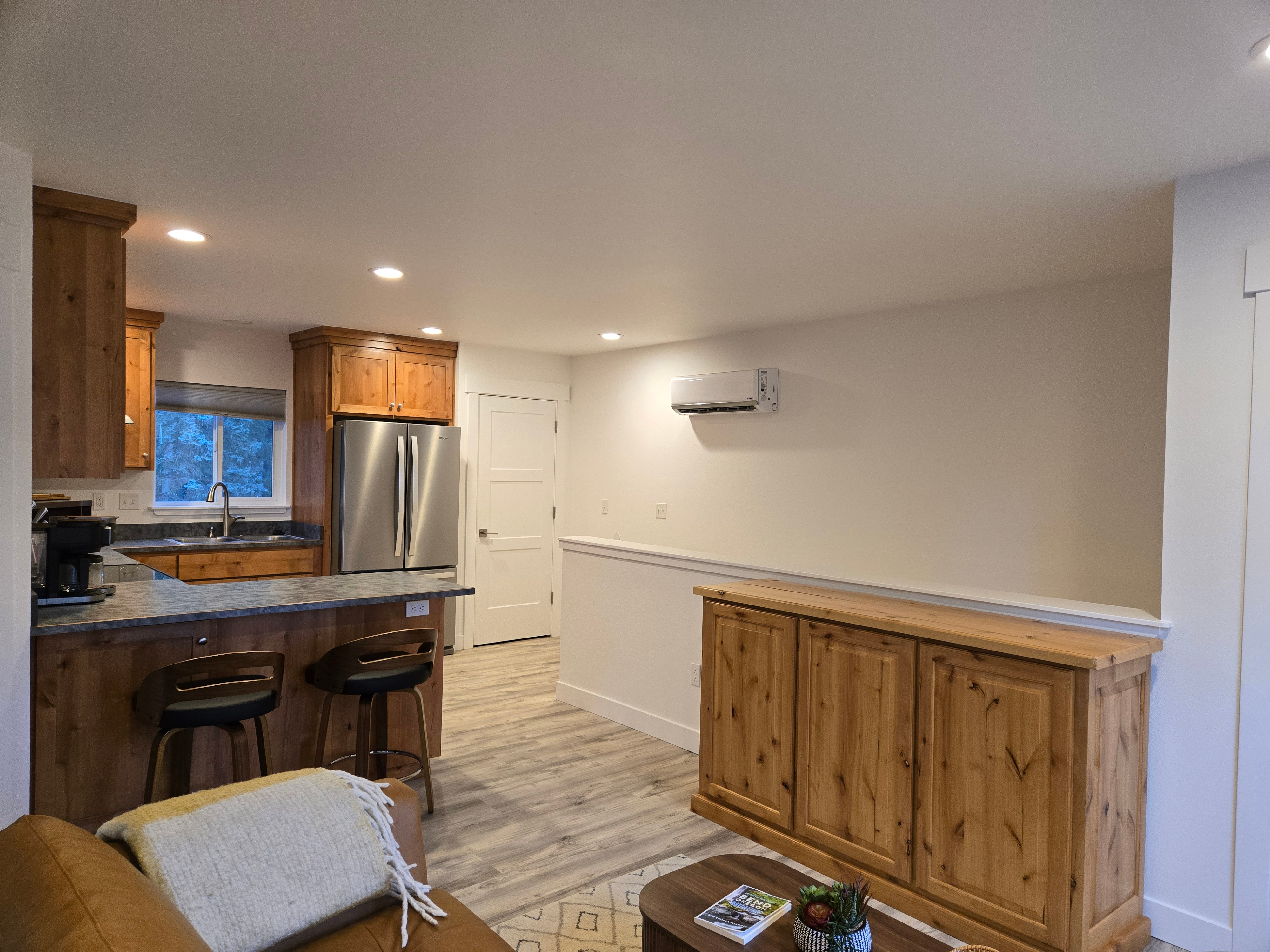 Modern ADU With Garage - Photo 5