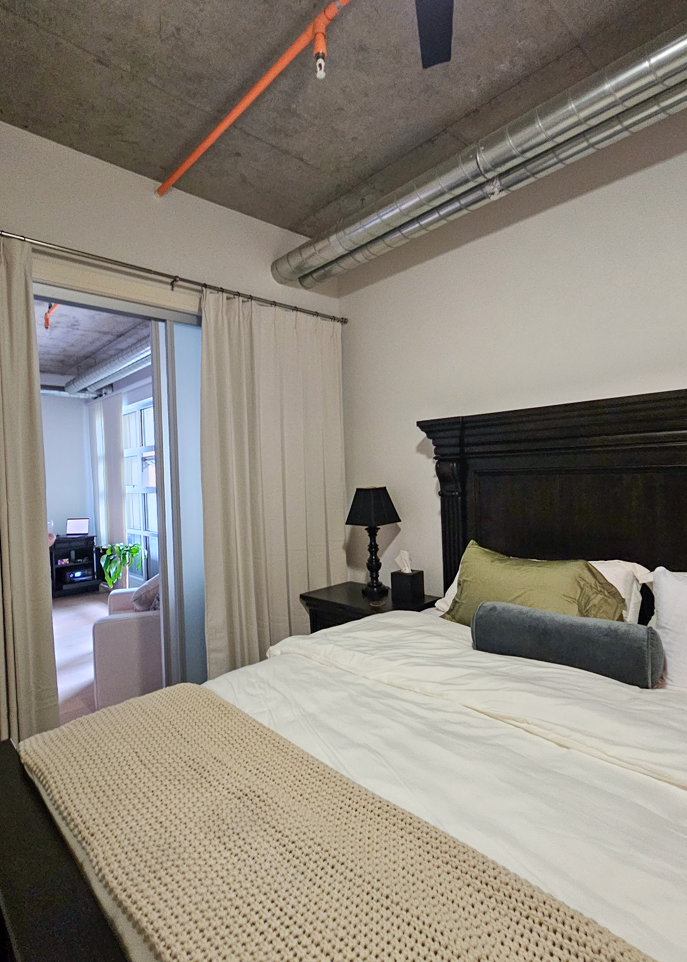 Luxury Furnished 1 Bd/1 Ba at Peloton West in Boulder, minutes from Foothills Hospital - Photo 9