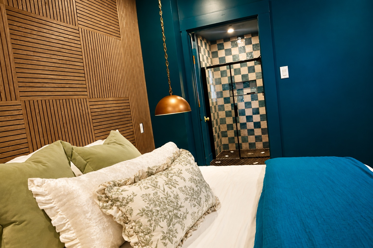 The Boutique on 11th A Tremont Retreat | 2BR  2 Full Baths  King Bed - Photo 12