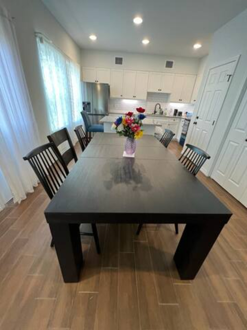 Spacious Furnished Room Near Energy Corridor | Queen + Twin Bed - Photo 9