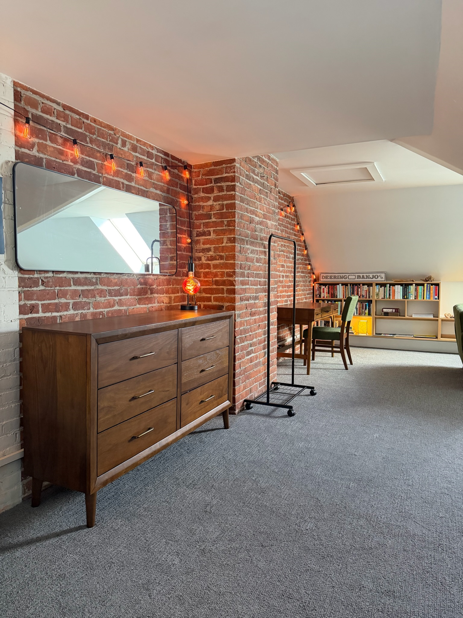 Third Floor Loft in Bright Colchester Two-Bedroom Condo - Photo 1
