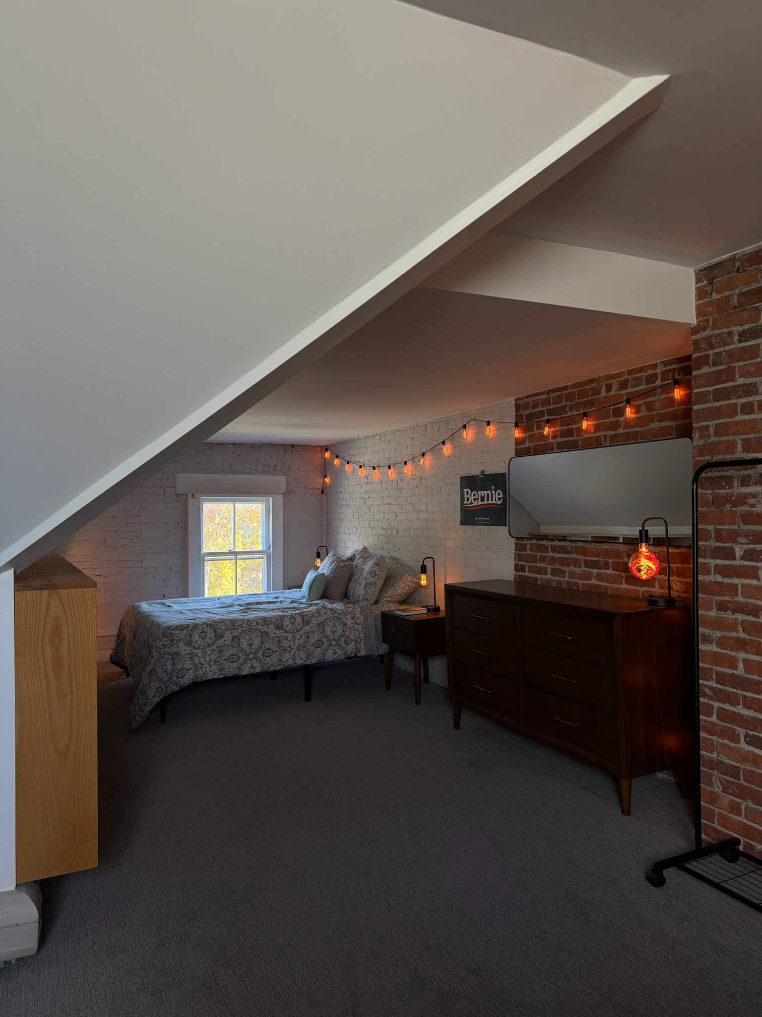 Third Floor Loft in Bright Colchester Two-Bedroom Condo - Photo 3