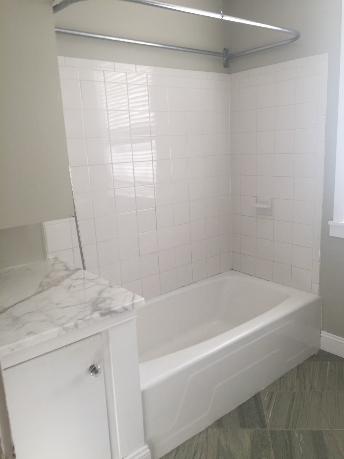 Downtown Designer Digs - Photo 8