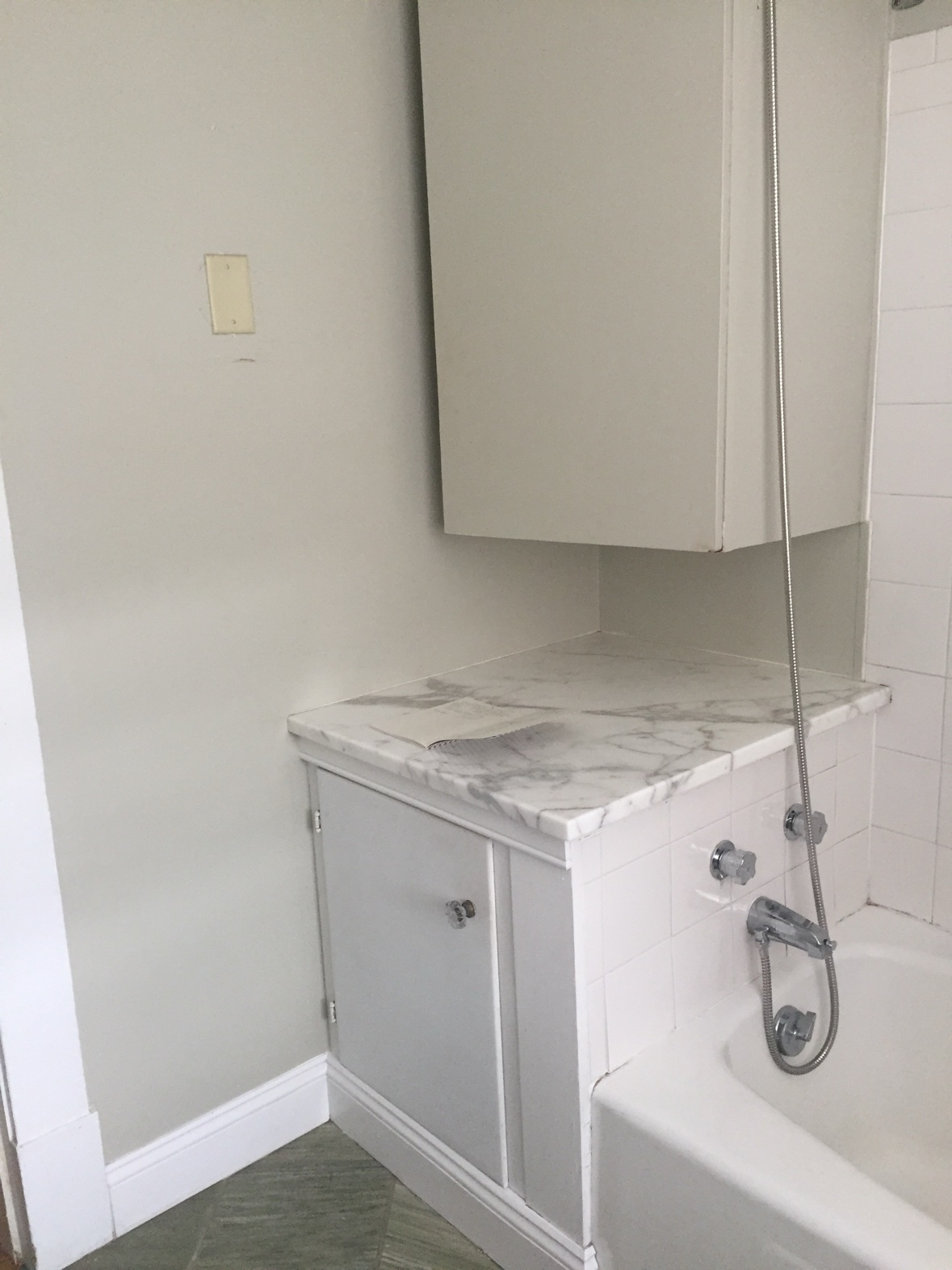 Downtown Designer Digs - Photo 9