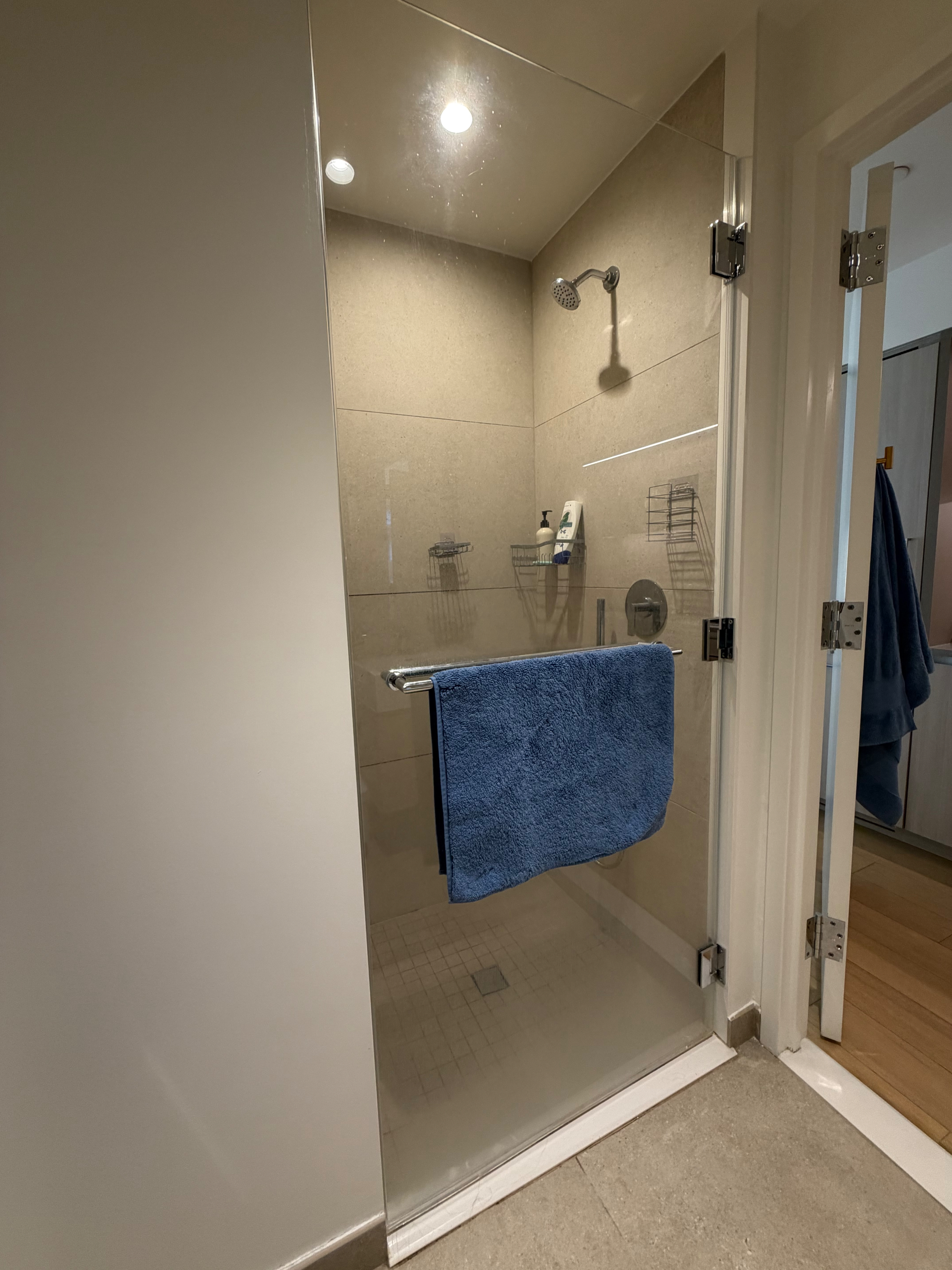 Luxury FiDi Studio for 6-7 month sublet - Photo 8