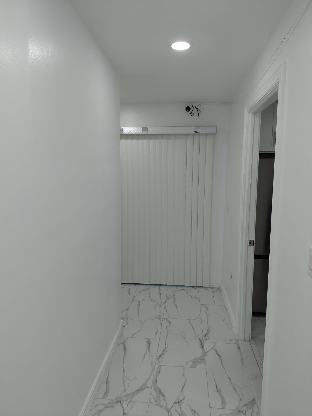 Private East New York Queen Suite Near Public Transit and Gateway Center Mall - Photo 8
