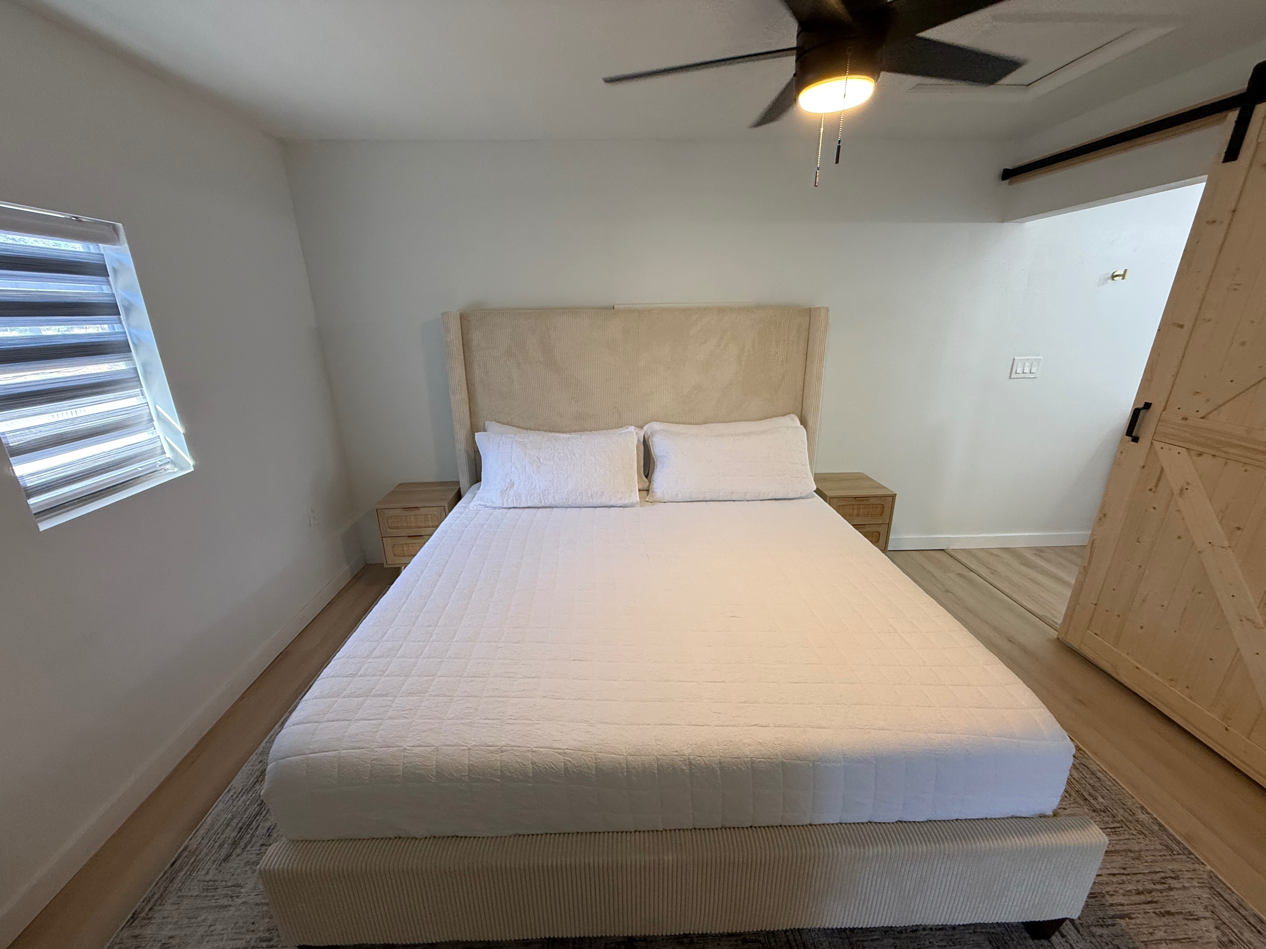 Modern Loft Apartment in Medical City - Photo 8