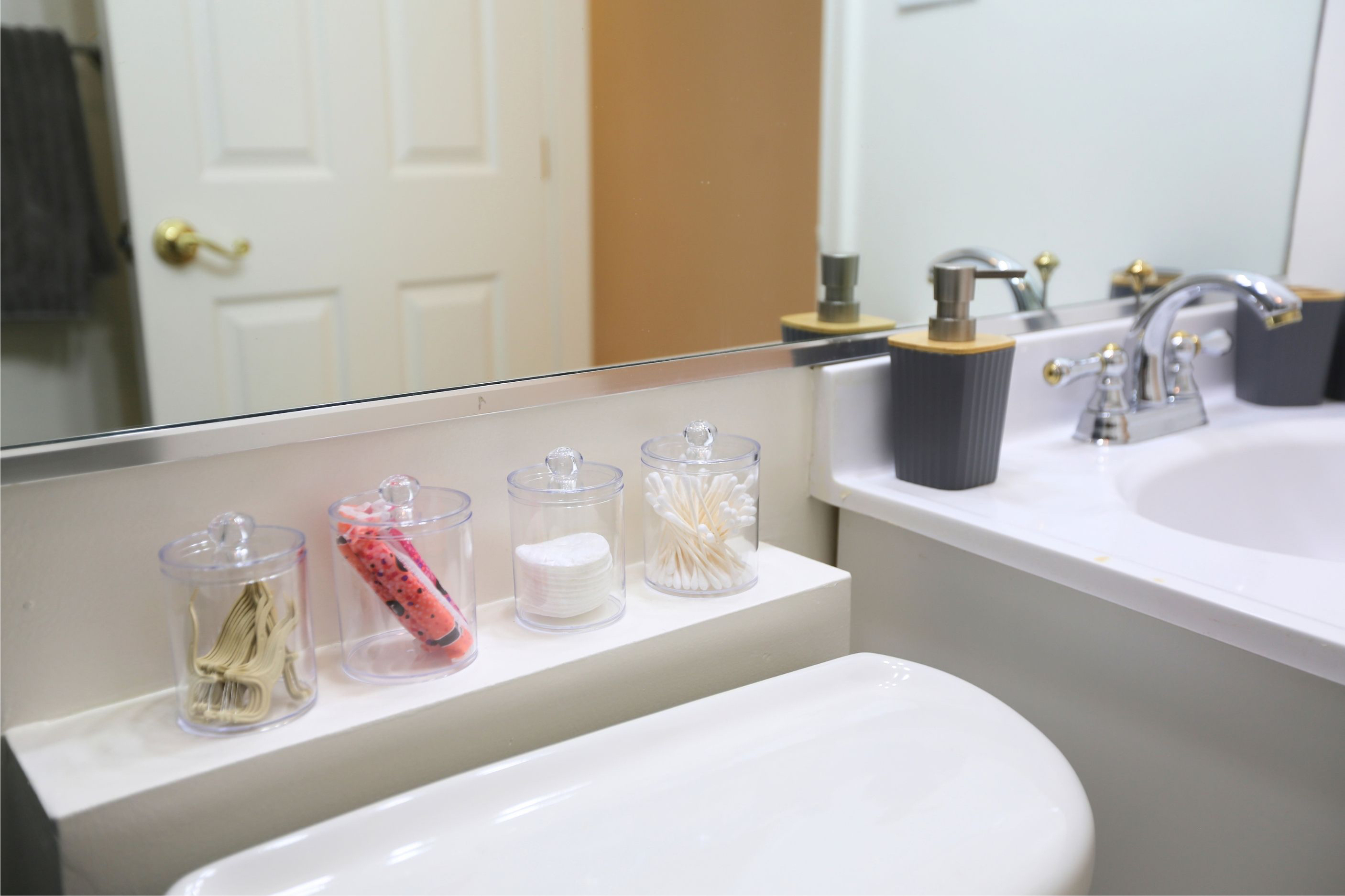 2Bd 1Ba Garden level apartment - Photo 9