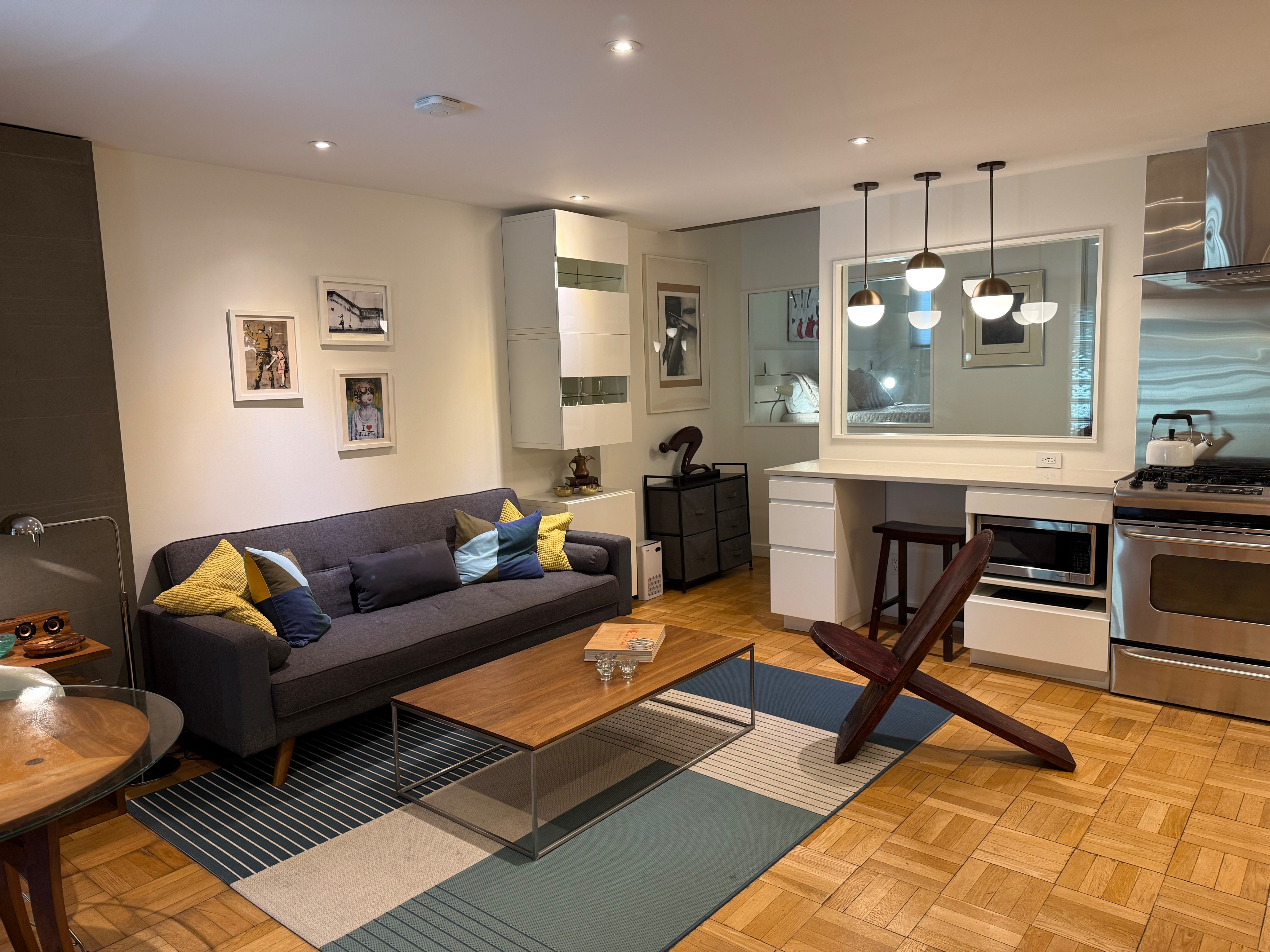 Mid-Century Gem - 1bed/1bath - Photo 2