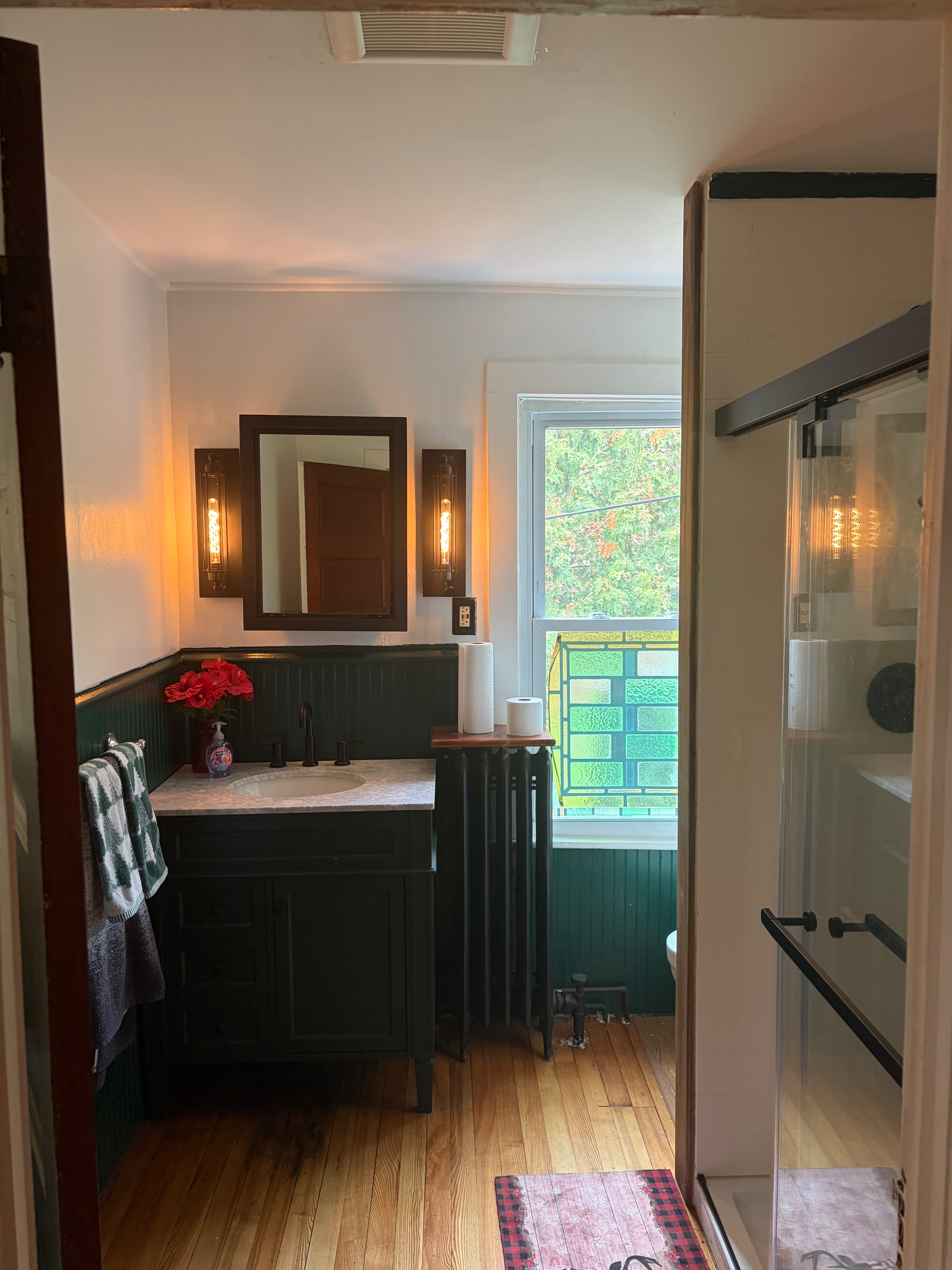 Gem of E-Town, Nice Apartment - Photo 4