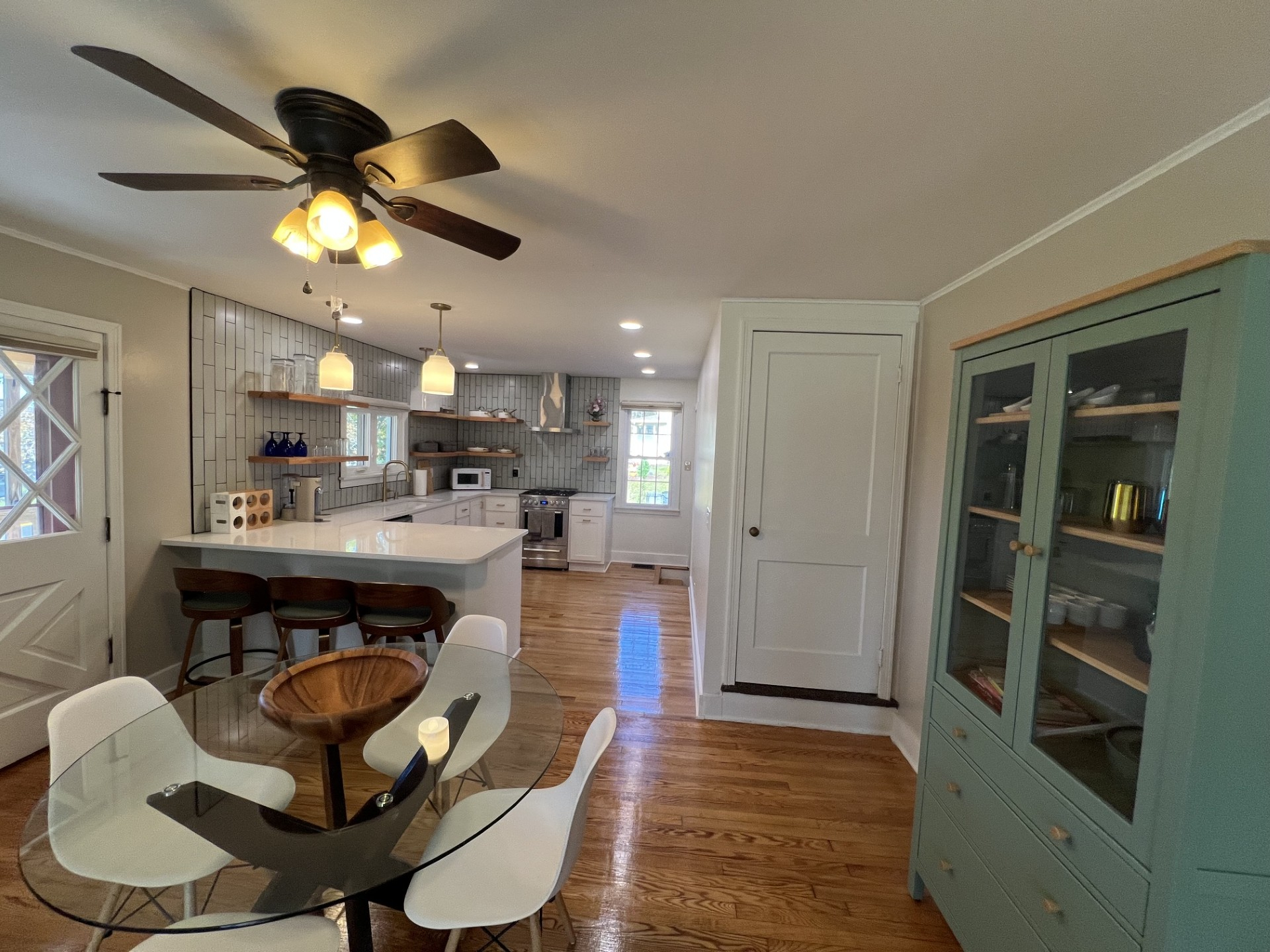 Seneca Lake Cottage - Photo 10