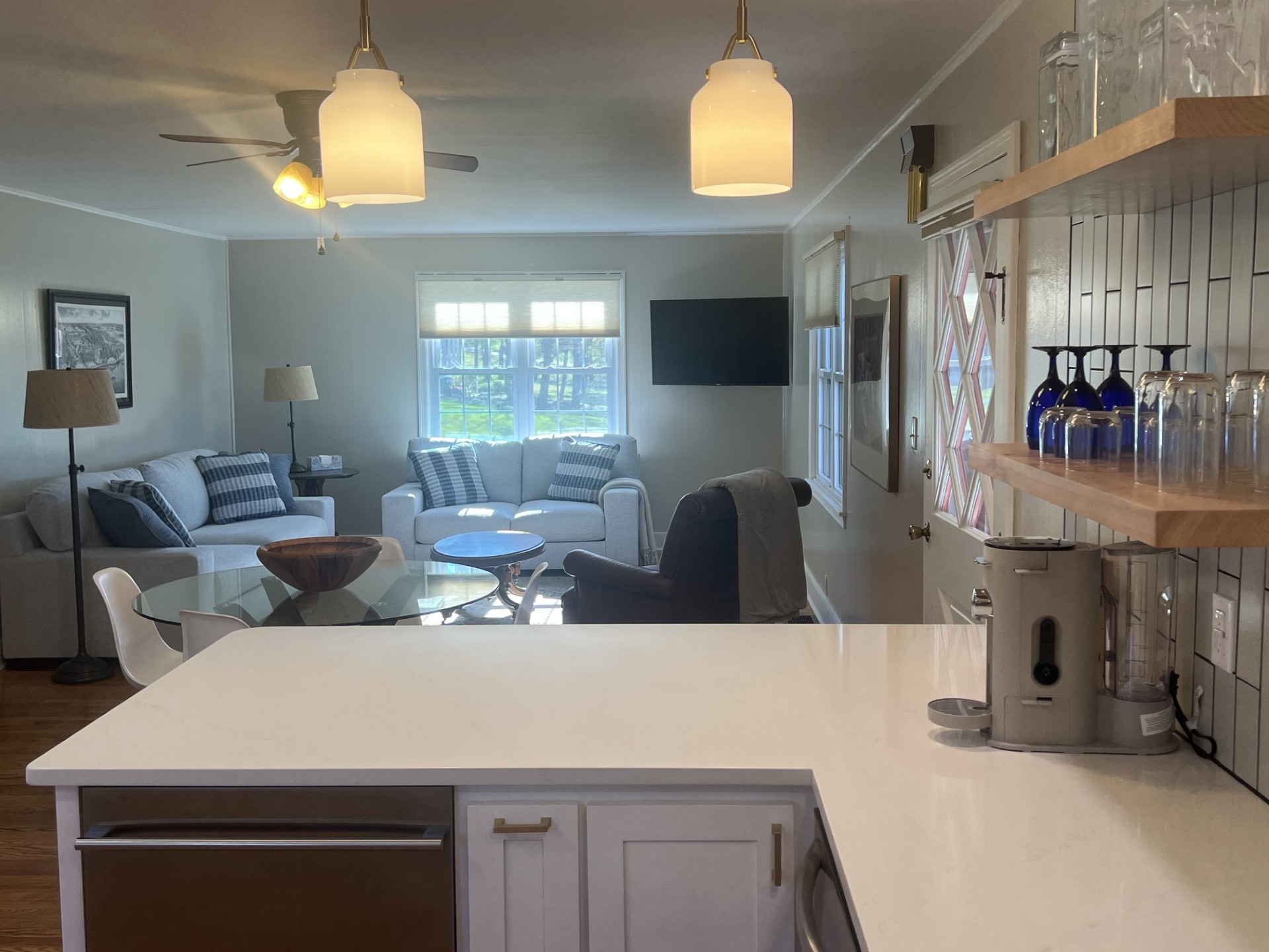 Seneca Lake Cottage - Photo 12