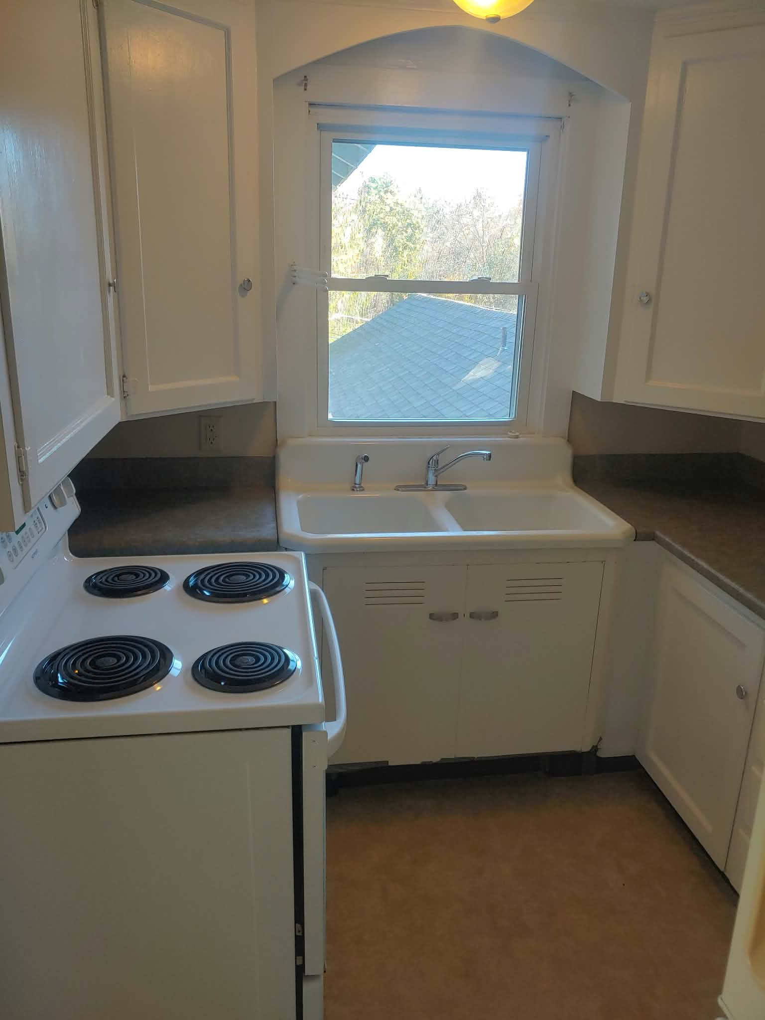 Perfect downtown Brandon lodging with easy commute to Rutland or Middlebury! - Photo 5