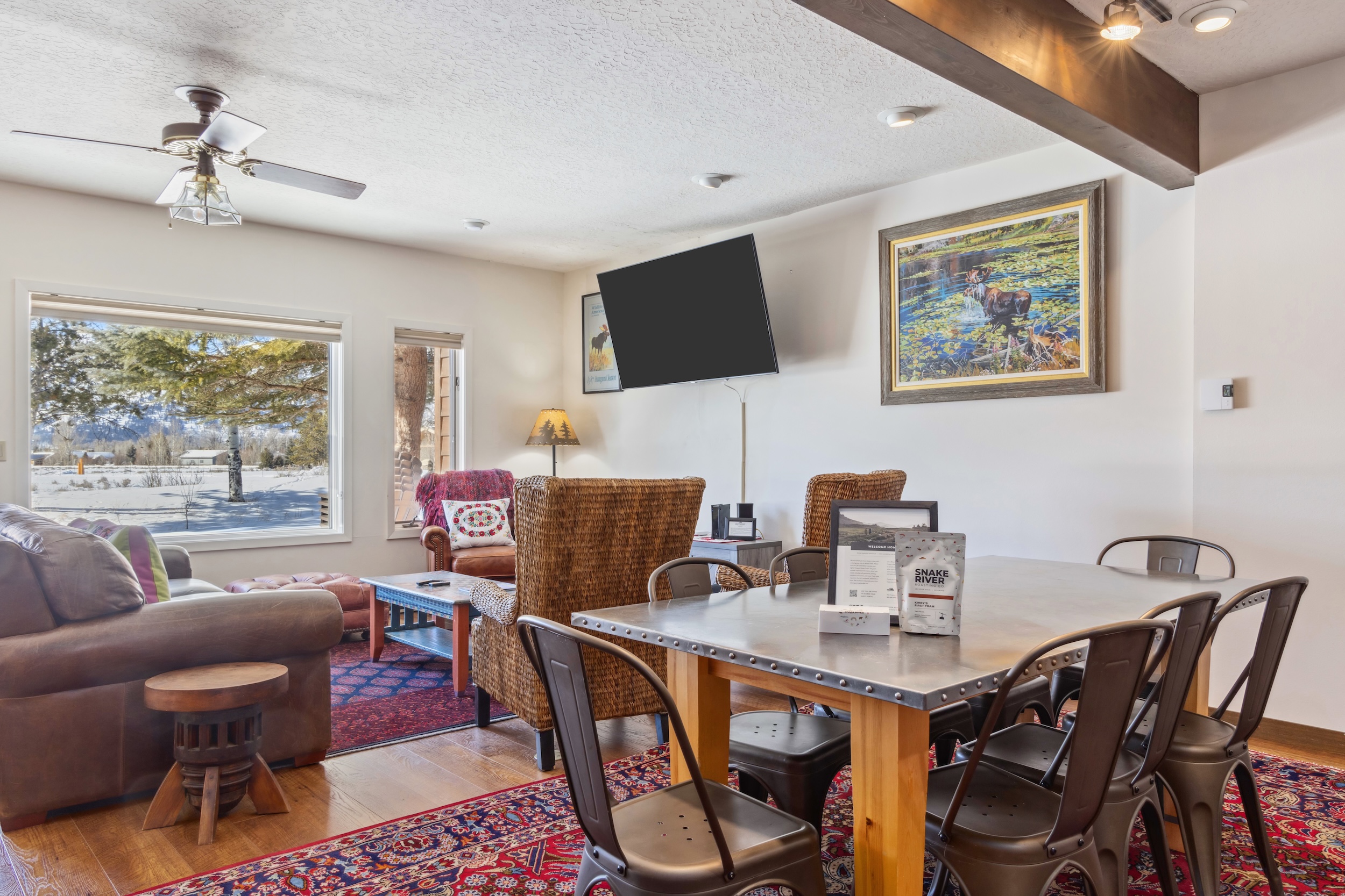 Jackson Hole Furnished 3BR/3.5BA Townhome | Teton Views, 15 Min to Downtown & St. Johns Health - Photo 7