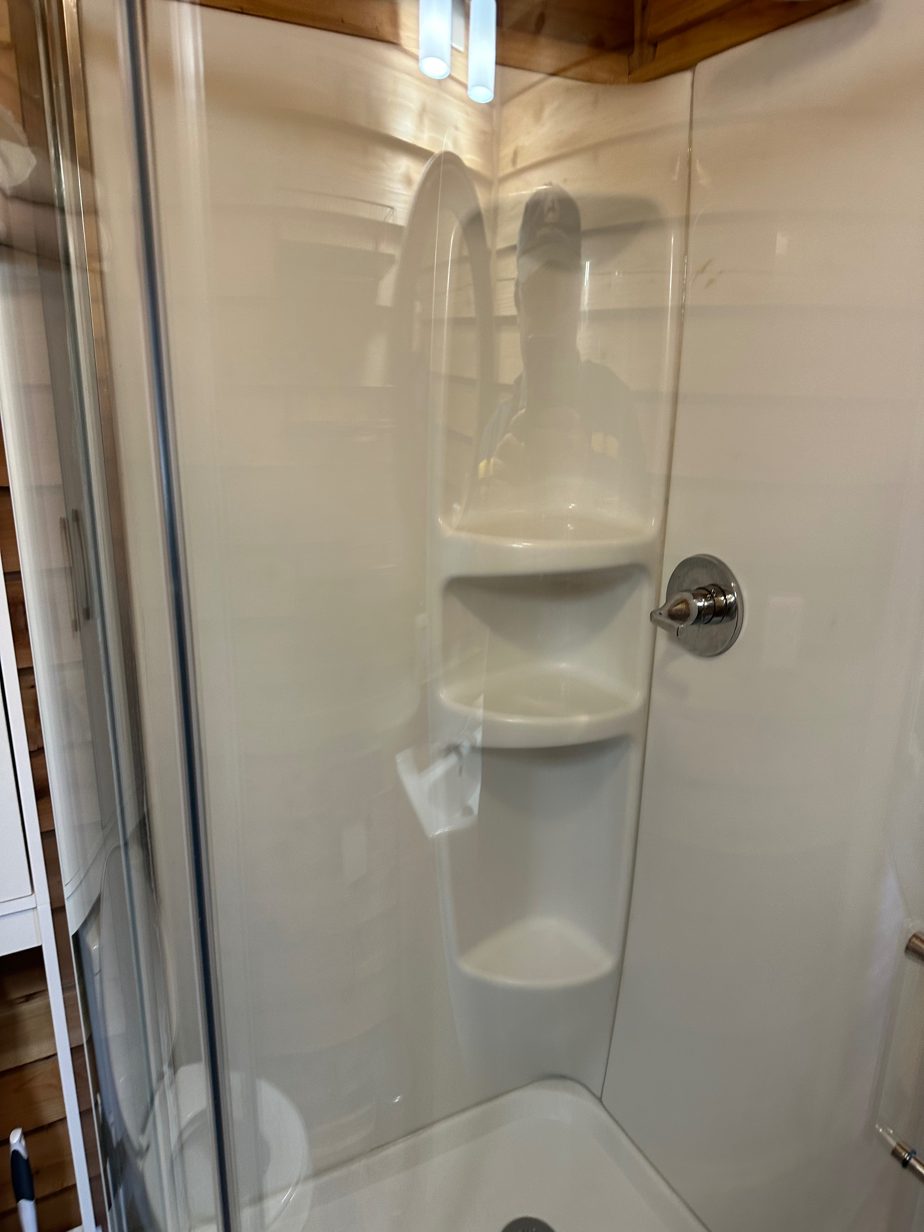 1 bed room tiny house - Photo 4