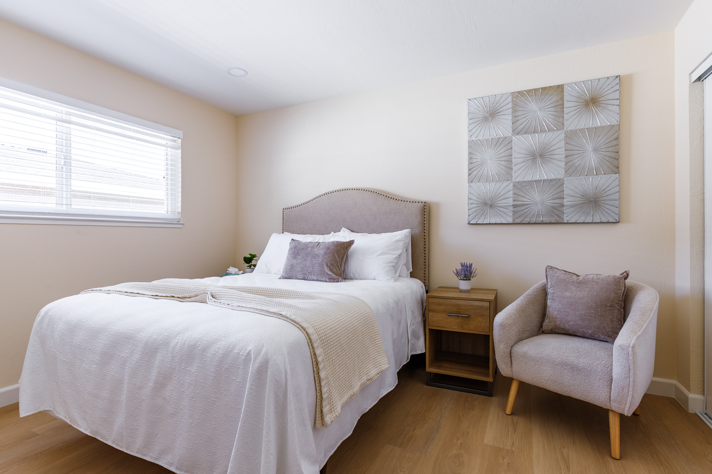 Brand New Renovation! Modern 2BR/1BA Near Top Hospitals & Tech HQ's - Photo 5