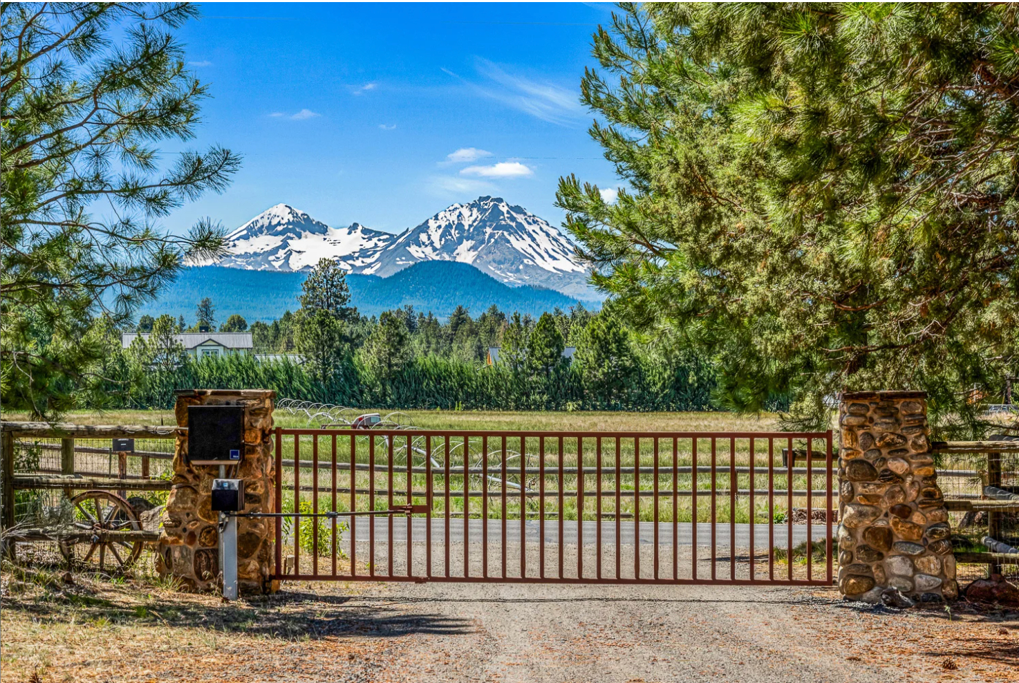 Escape to a remarkable Central Oregon equestrian retreat where wide-open spaces, breathtaking Cascade Mountain views, and the peaceful... - Photo 1