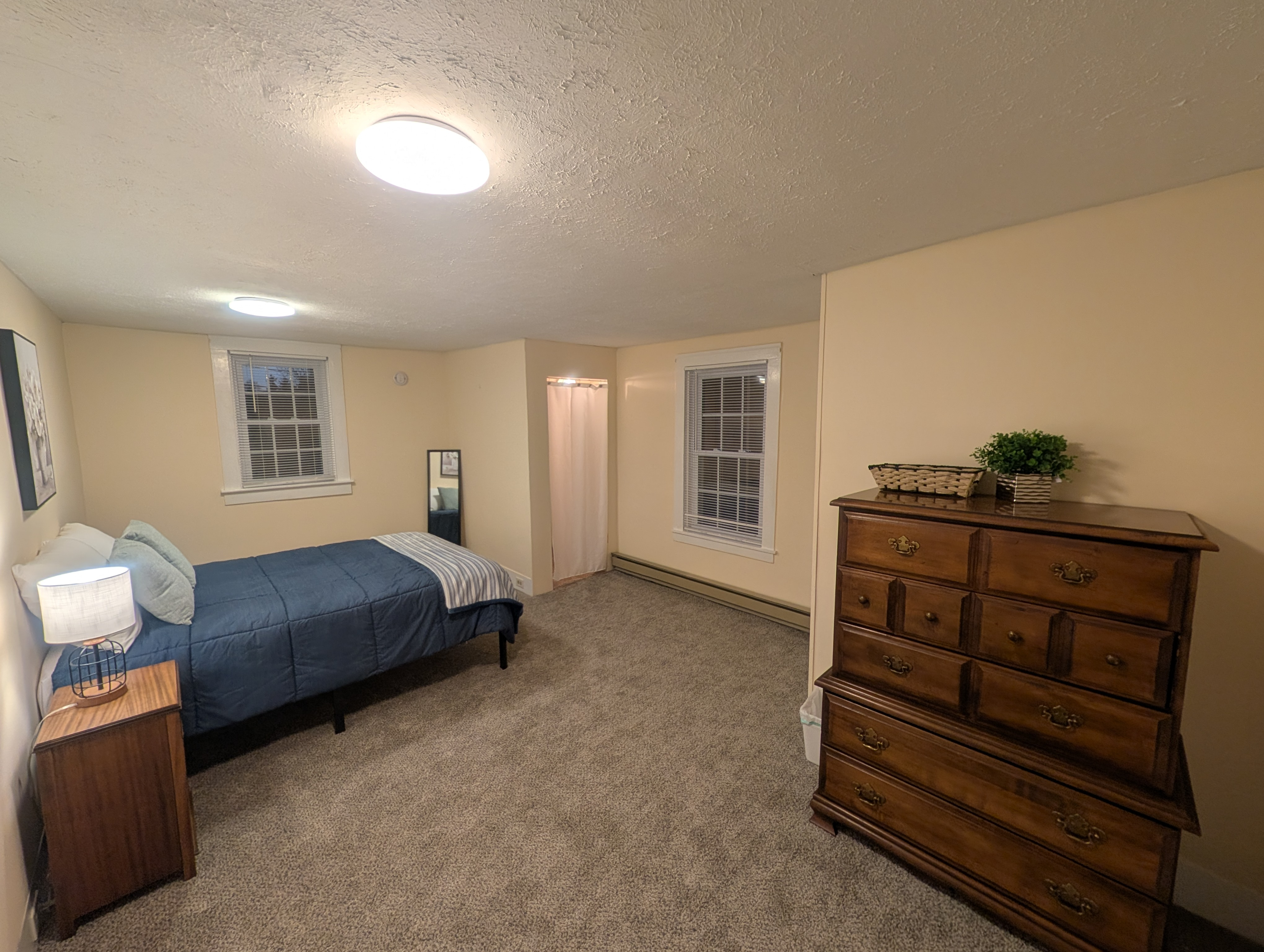Great location  - located off exit 8 on Interstate 91 - Photo 12