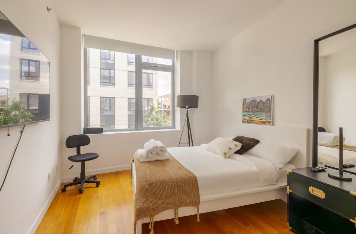 Clinton Hill Condo · Home Gym · Near Barclays - Photo 12