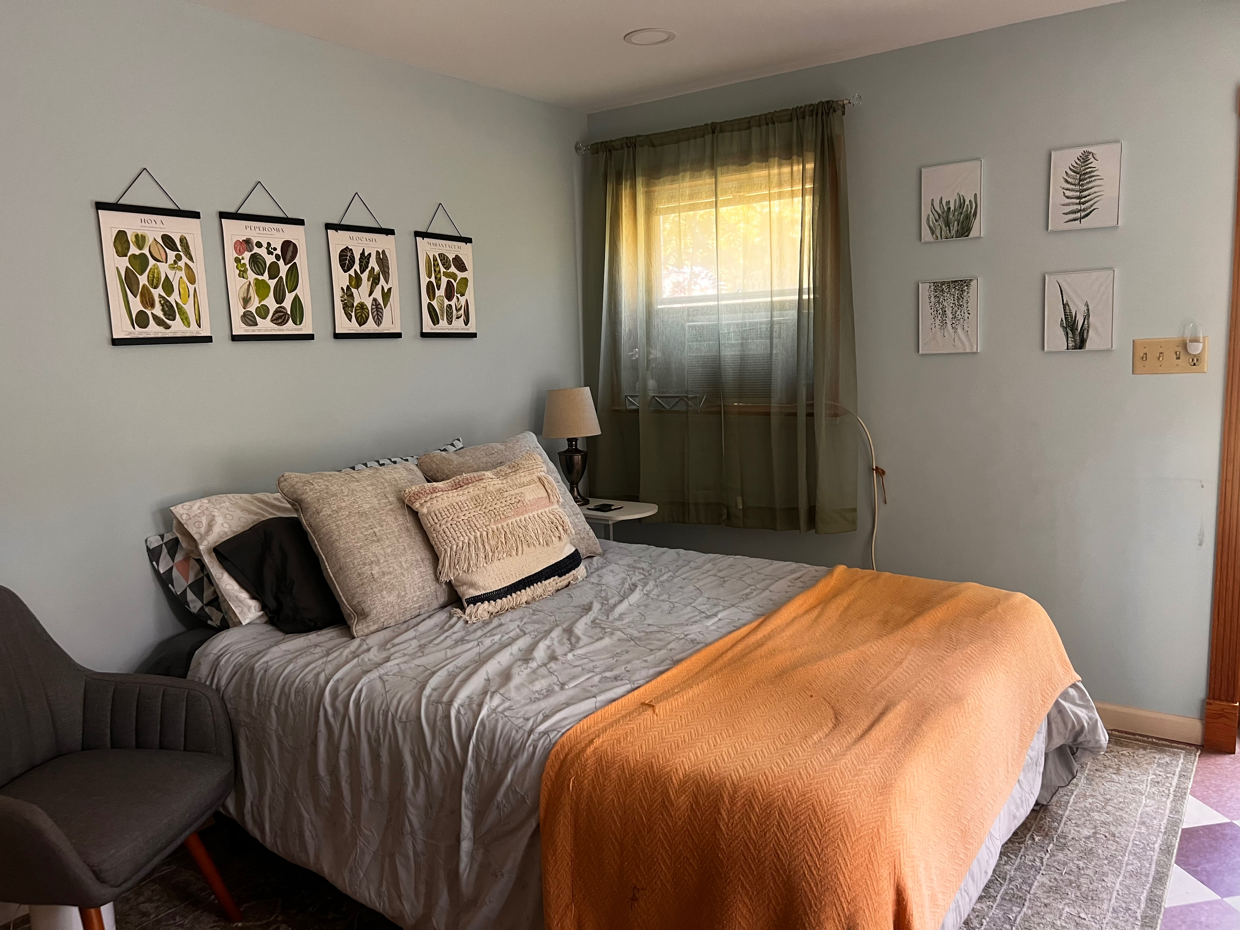 2 miles from Berkeley Medical, Peaceful, Airy Studio Apartment with Private Patio - Photo 1