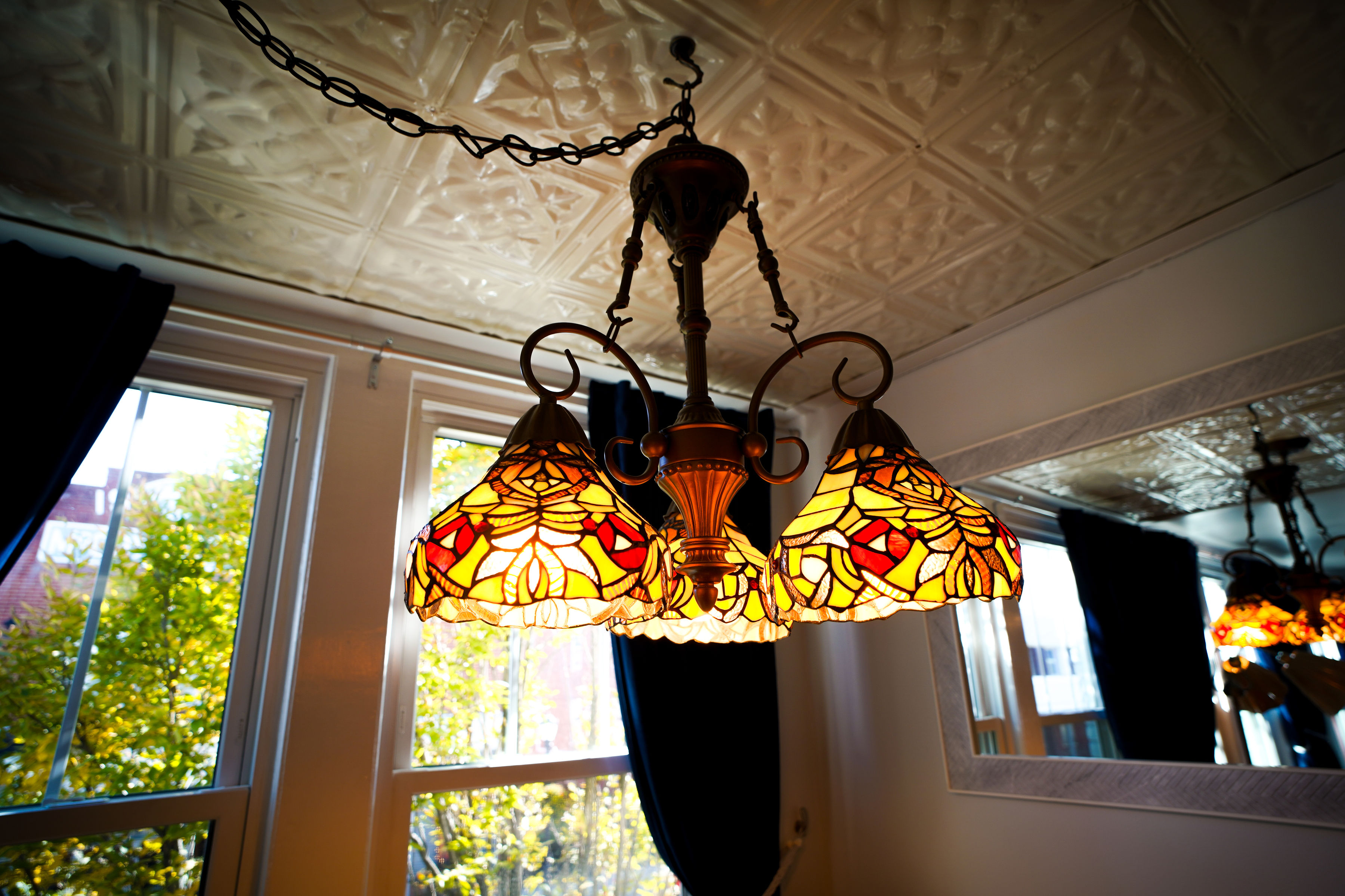 Fully Furnished Downtown Retreat for Traveling Professionals - Photo 7