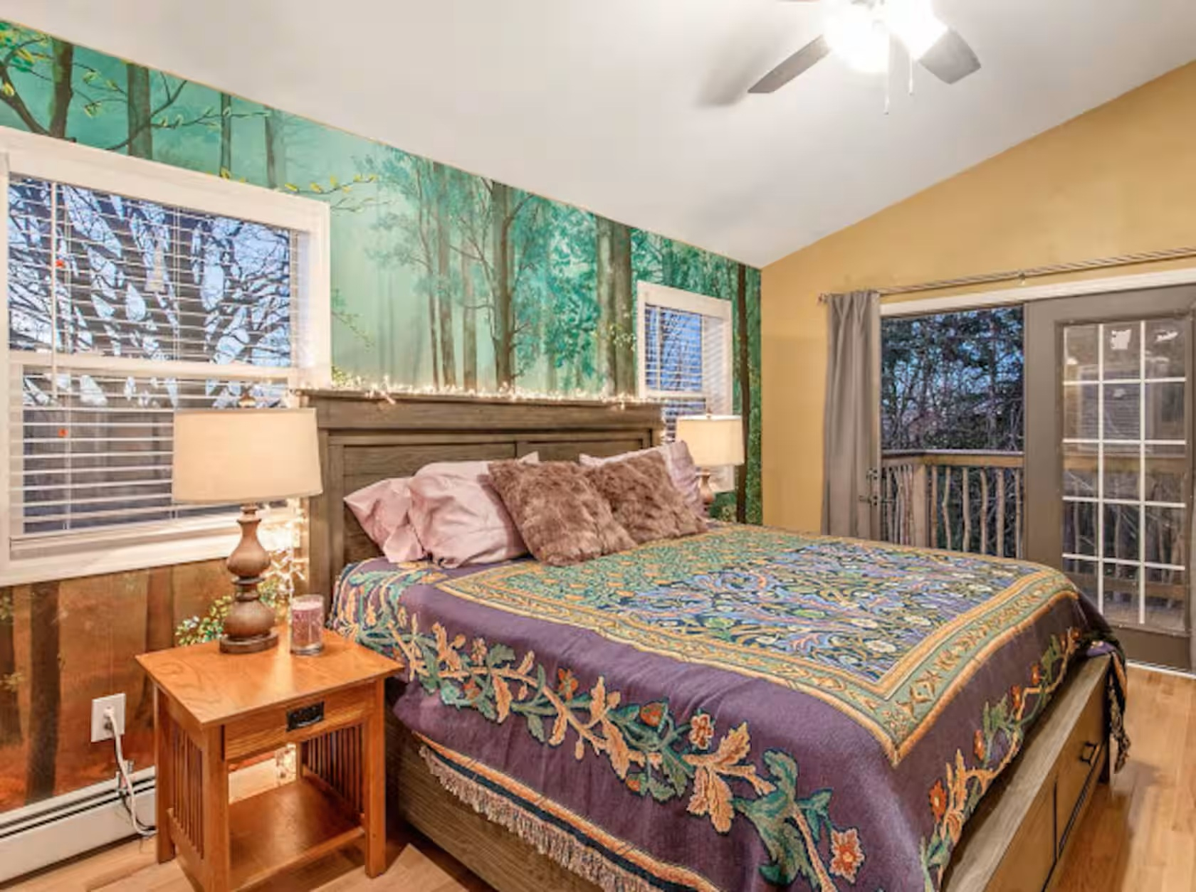 Charming Getaway | Patio | Great Location | 6+ - Photo 4