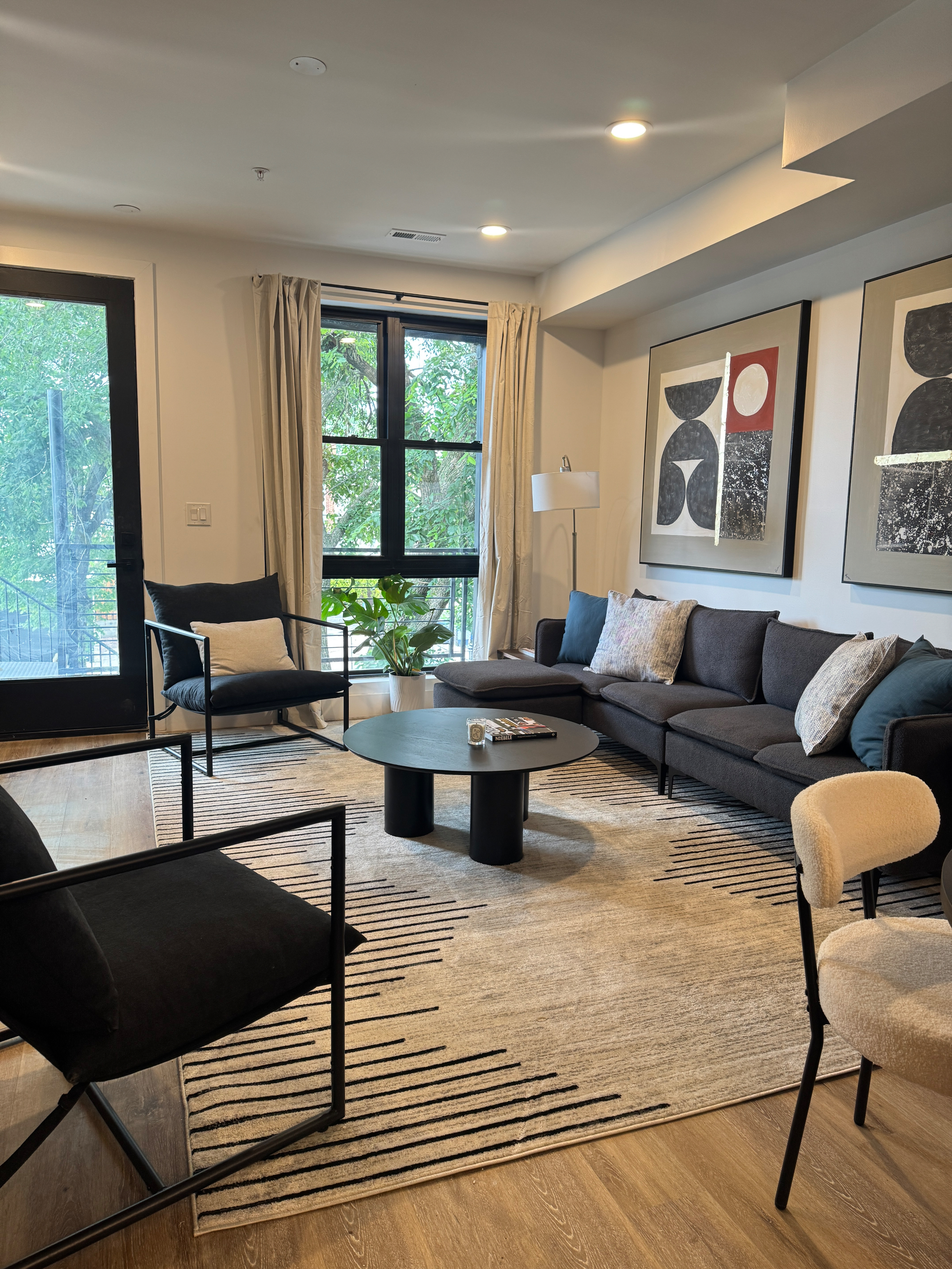 The GREY House @ H St/Union Station/NOMA 3BEDROOMS + 3 BATH - Photo 2