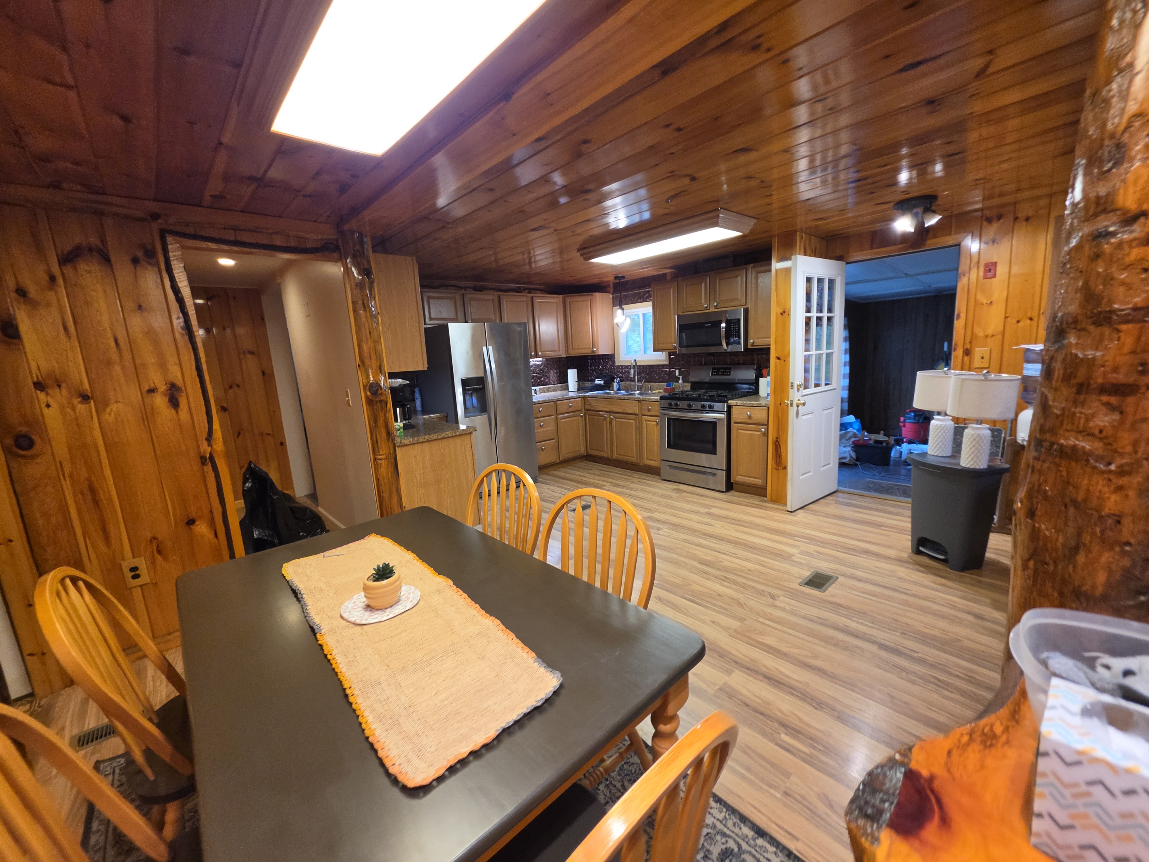 Rustic 3 bd home in the country - Photo 4